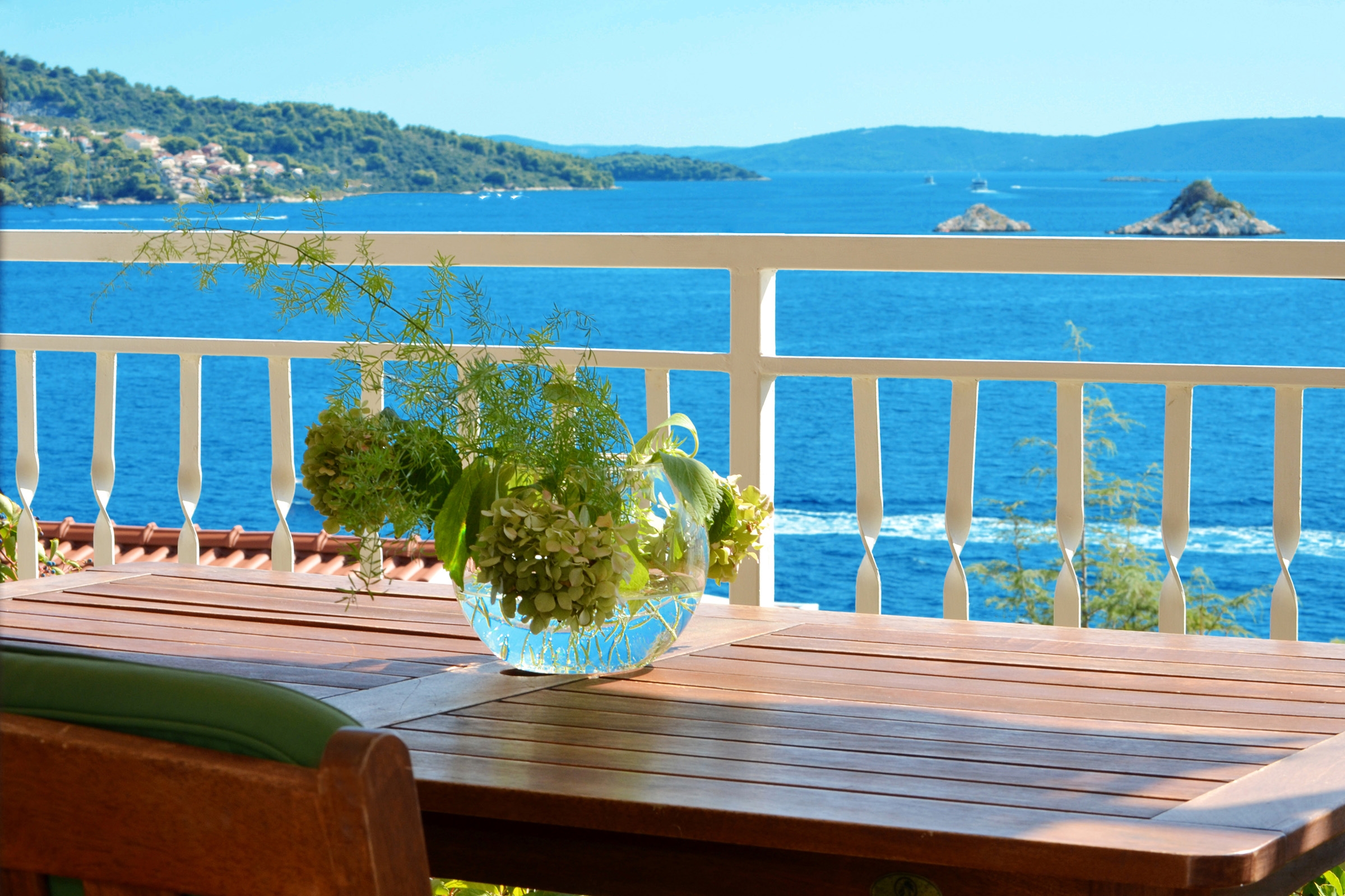 Two bedroom apartment with terrace and sea view Seget Vranjica, Trogir  A-a