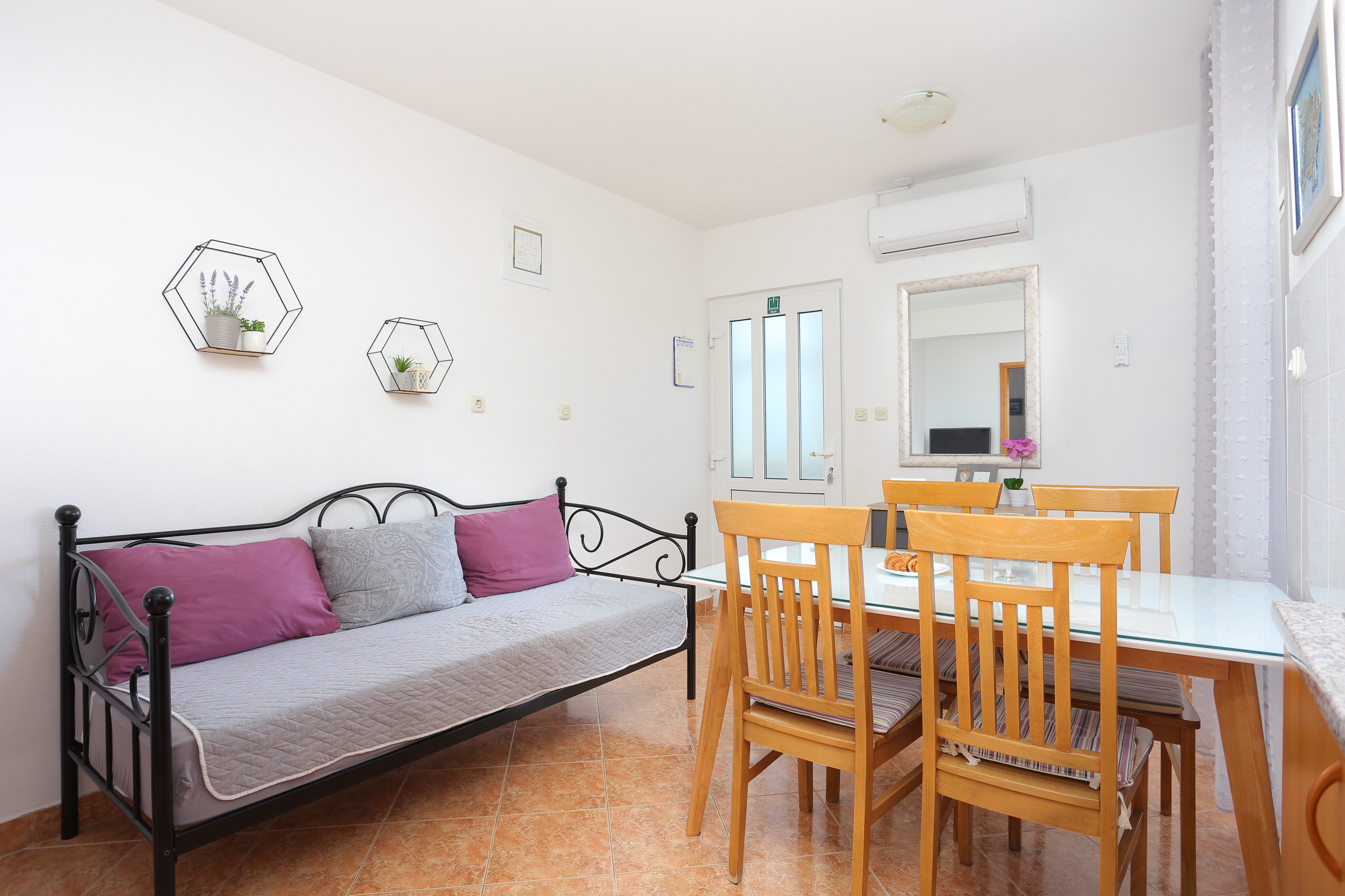 Two bedroom apartment near beach Sevid (Trogir) (A-4286-a)