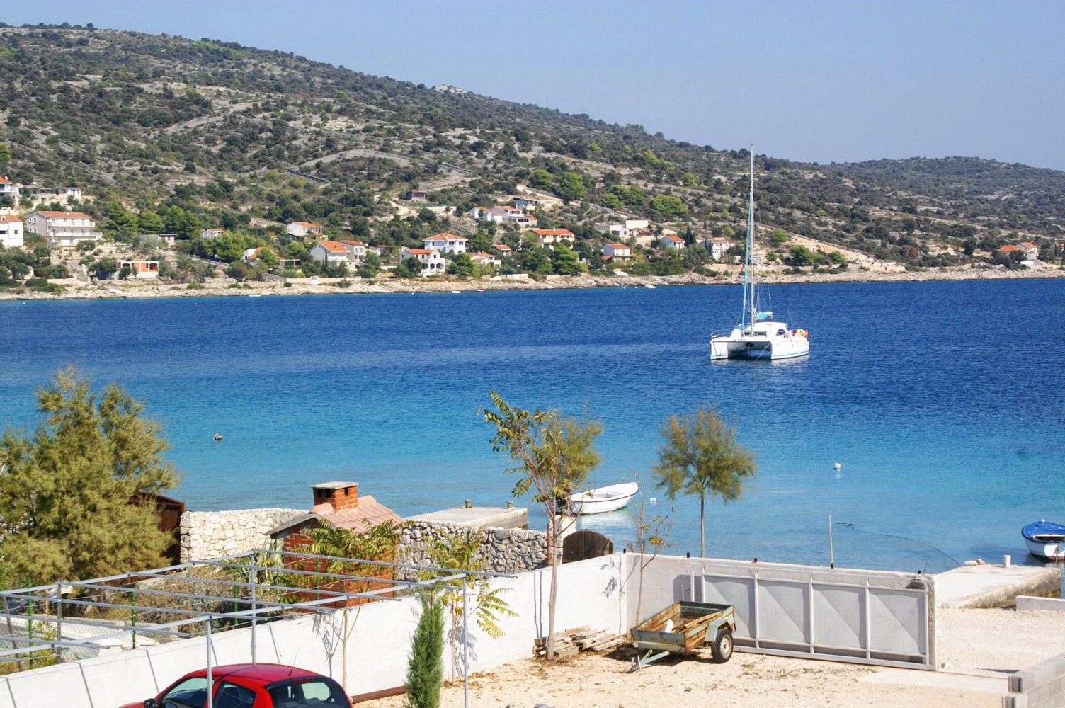 Two bedroom apartment near beach Sevid, Trogir  A-b