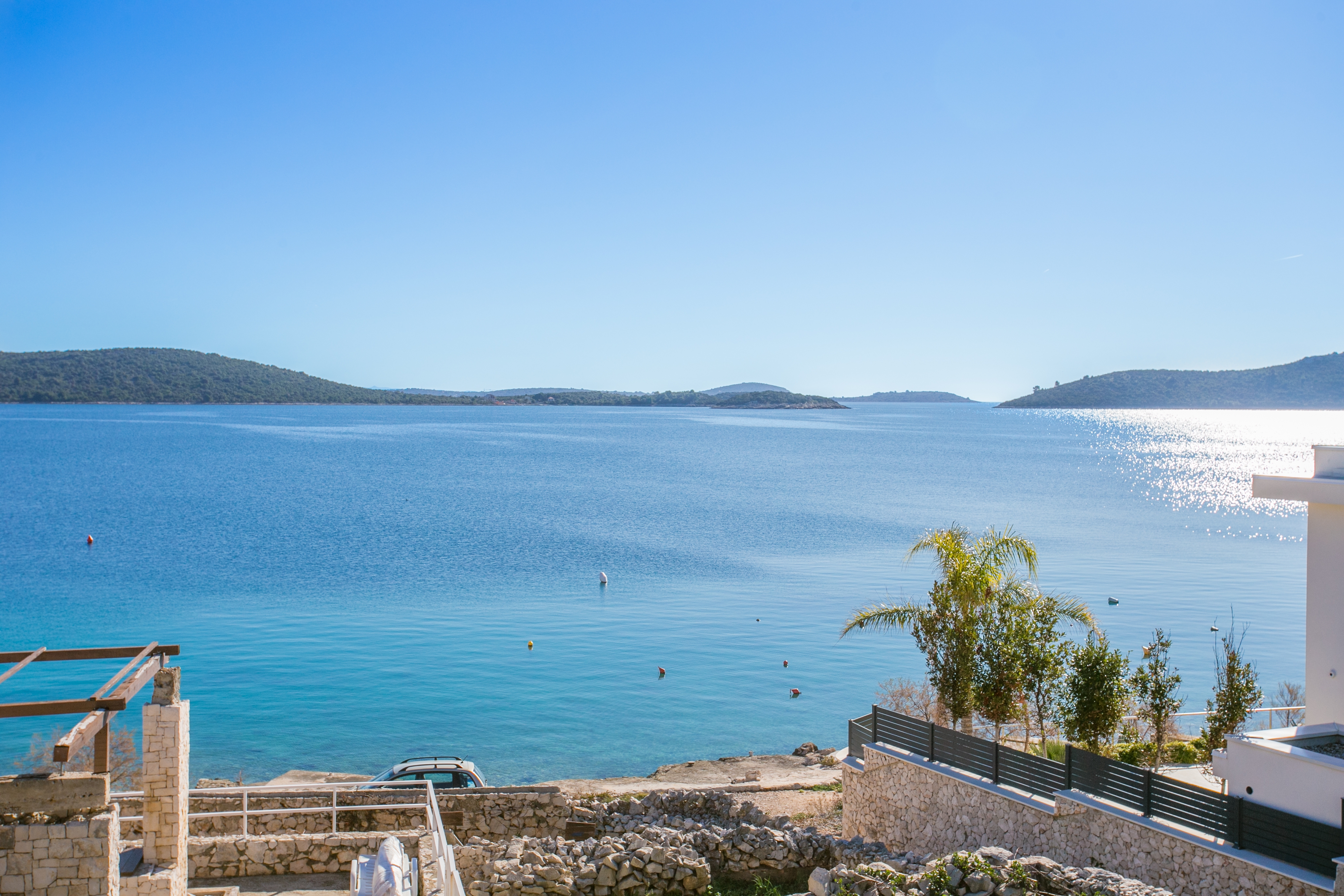 One bedroom apartment near beach Sevid, Trogir  A-b