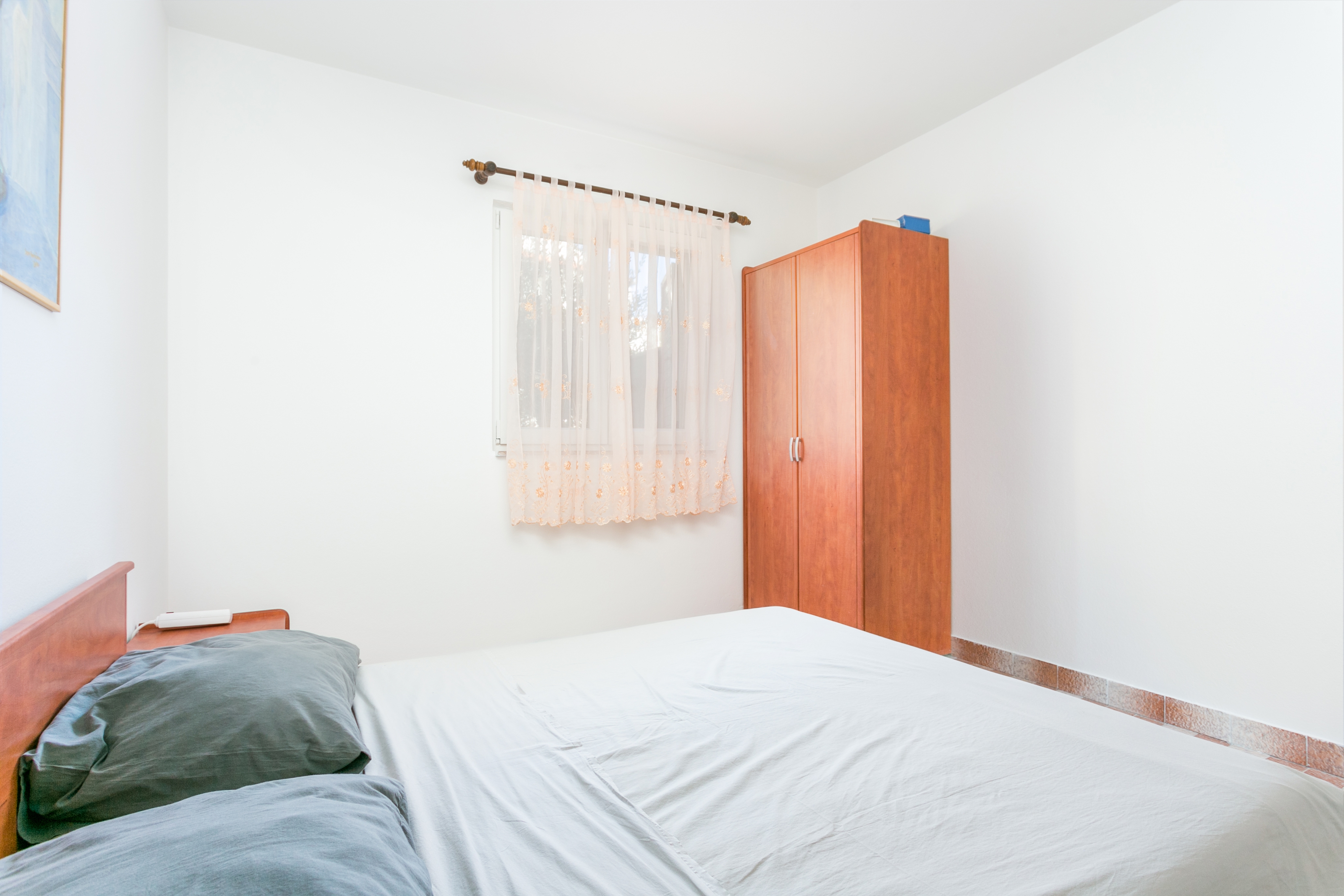 One bedroom apartment near beach Sevid, Trogir  A-c