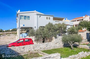 Sevid, Trogir, Propiedad 4287 - Apartamentos near sea with pebble beach.