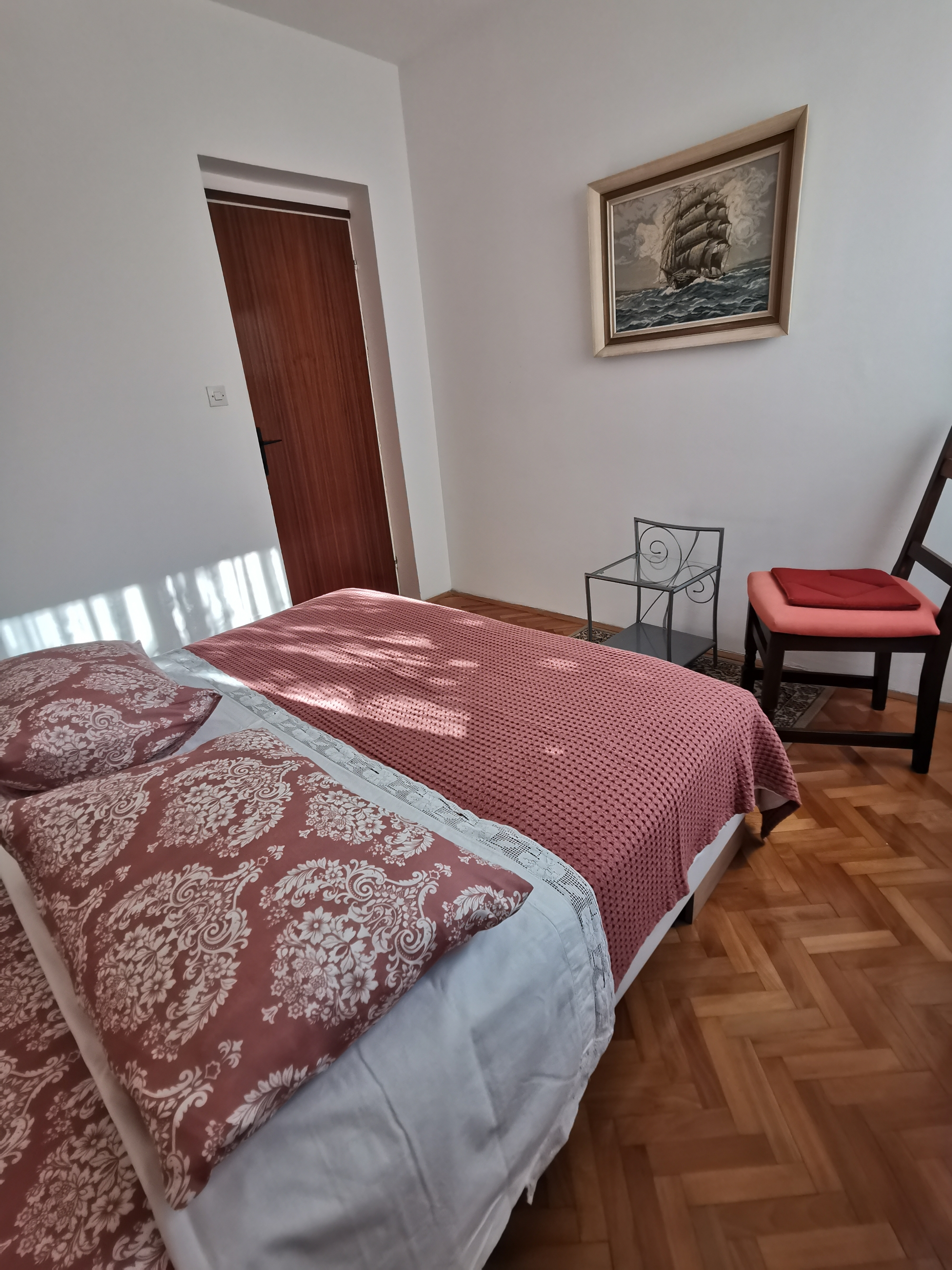 Three bedroom apartment near beach Vinišće, Trogir  A-a