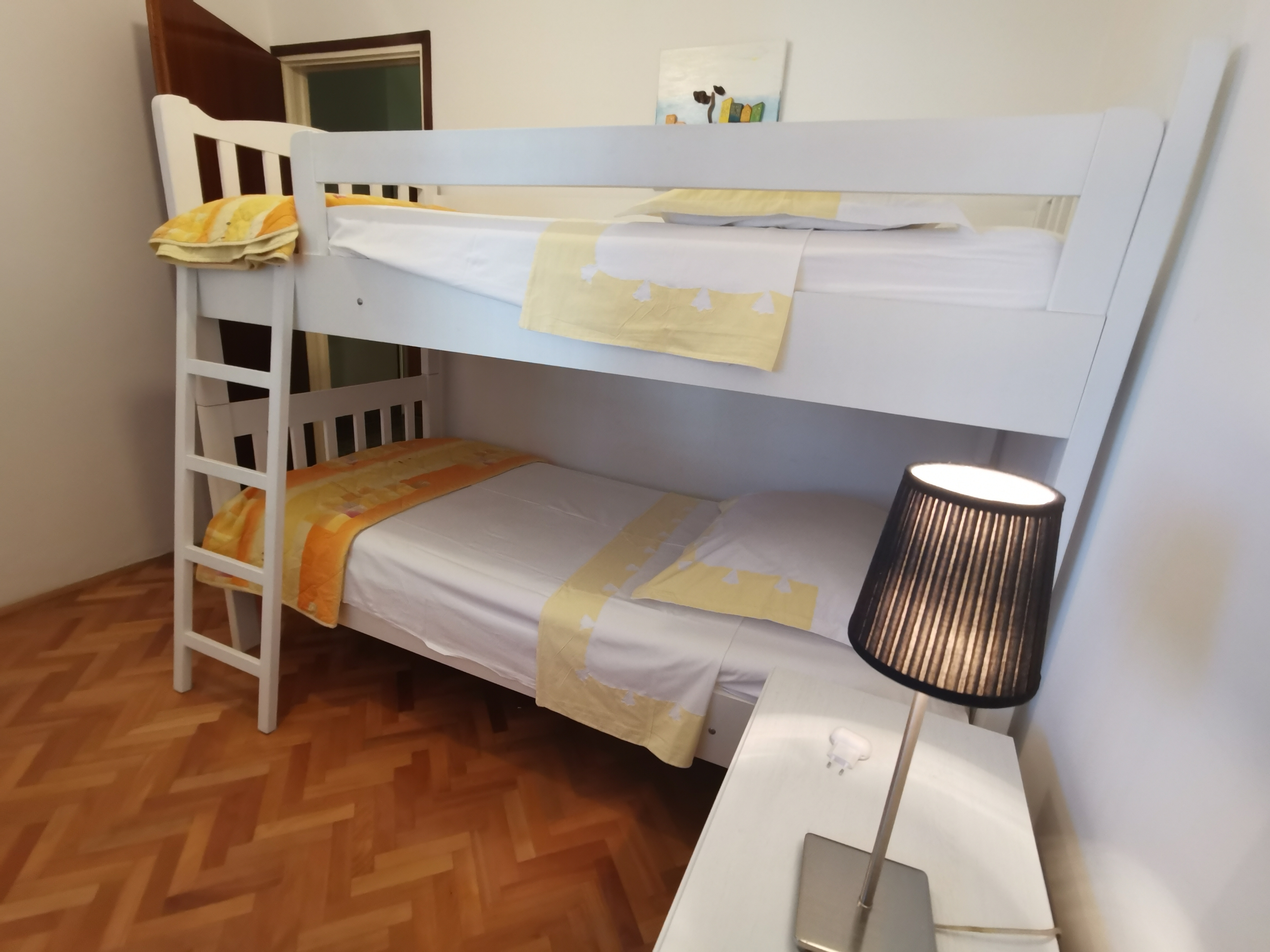 Three bedroom apartment near beach Vinišće, Trogir  A-a