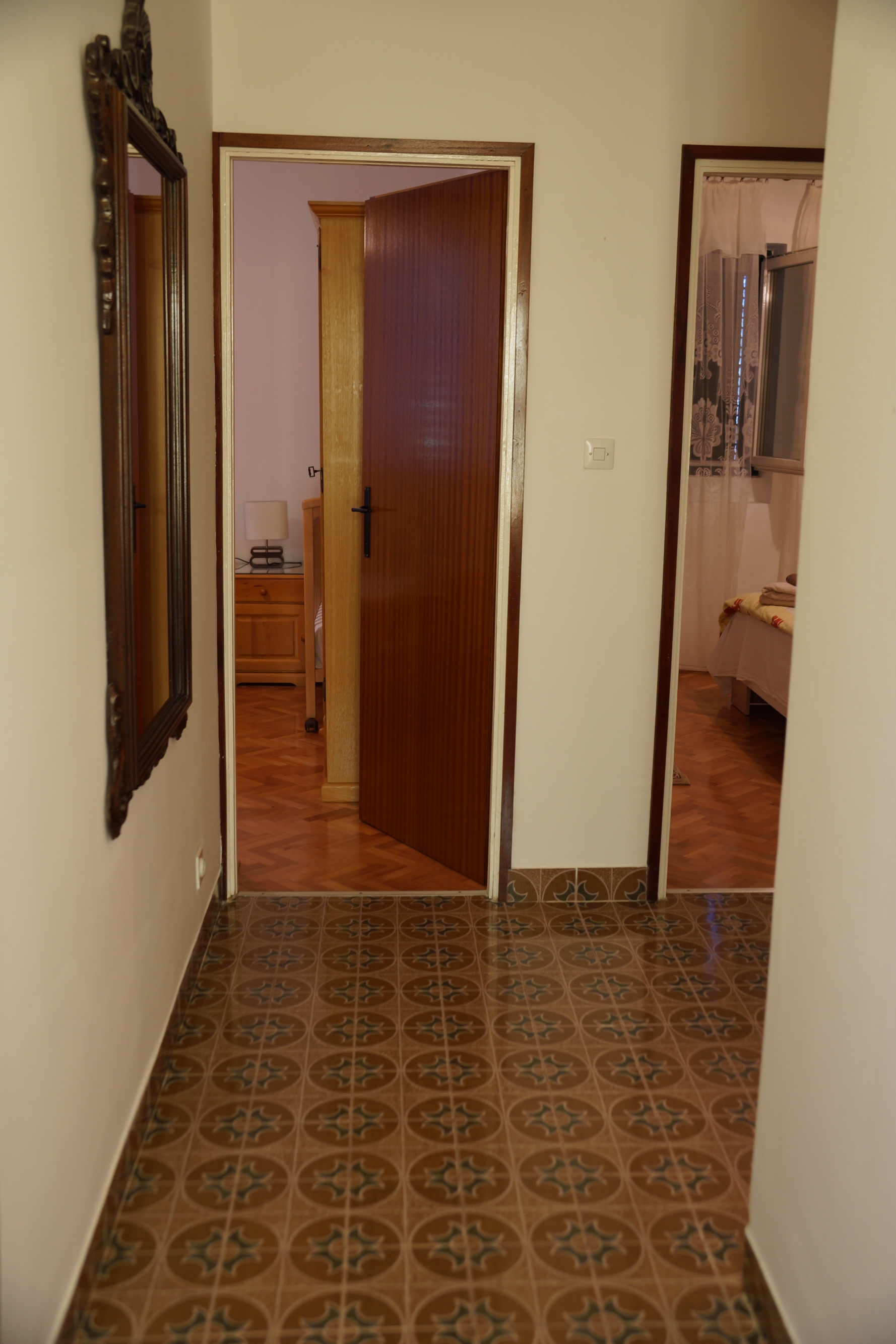 Three bedroom apartment near beach Vinišće, Trogir  A-a
