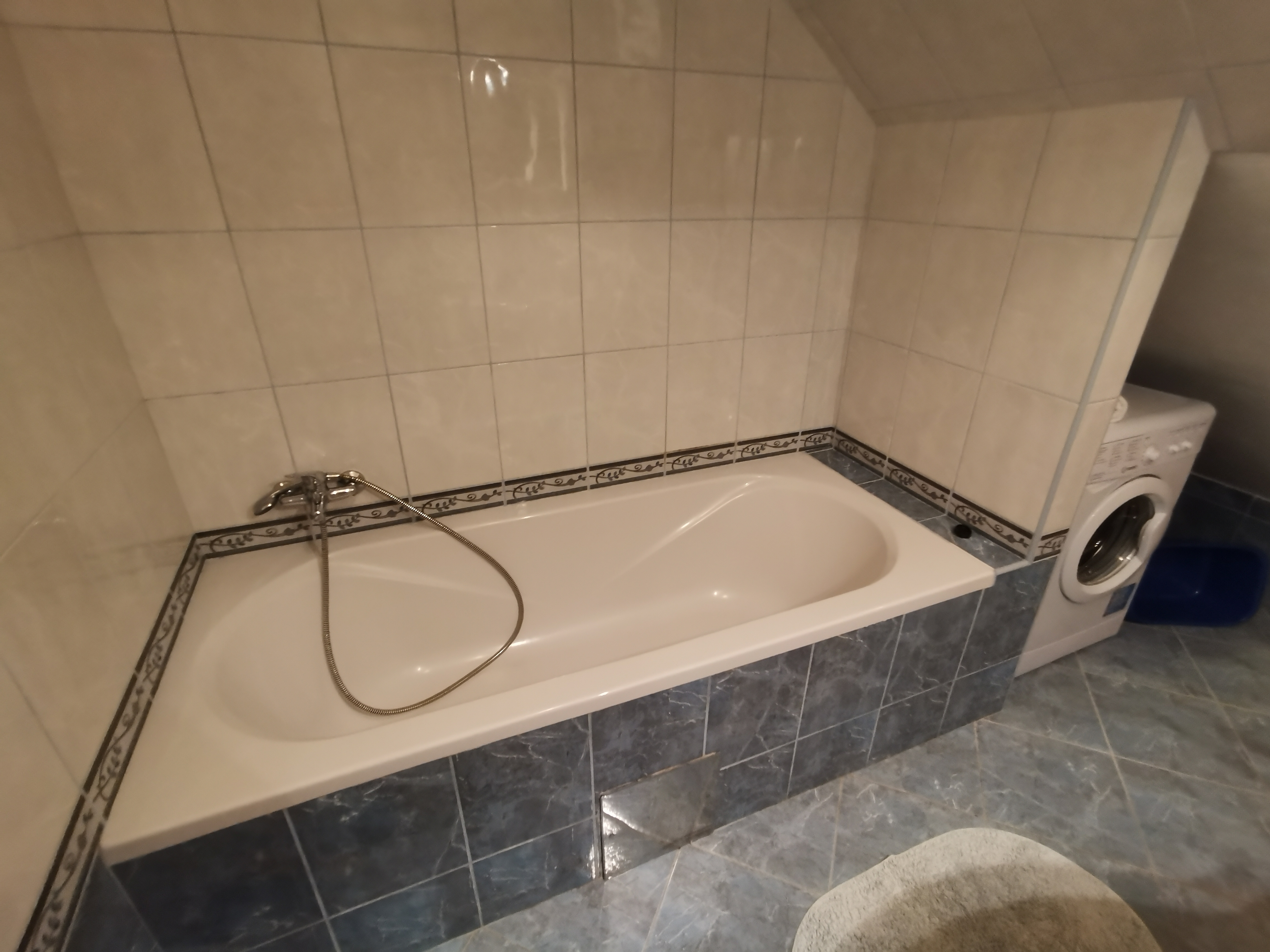 Two bedroom apartment near beach Vinišće, Trogir  A-c