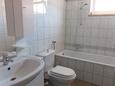 Koupelna Vrbnik, Koupelna v ubytování typu apartment, WiFi.