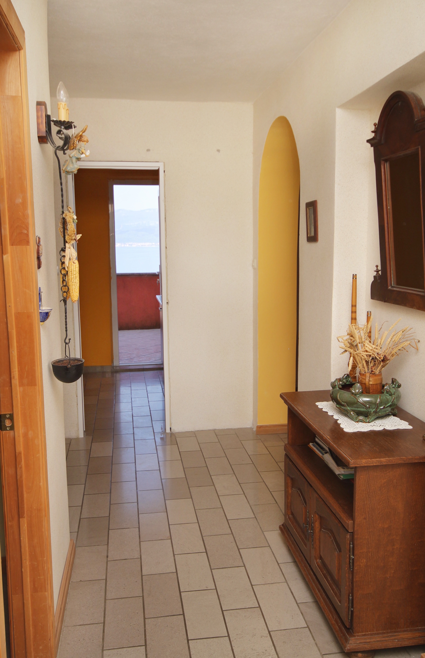 Two bedroom apartment with terrace and sea view Vrbnik, Krk  A-a