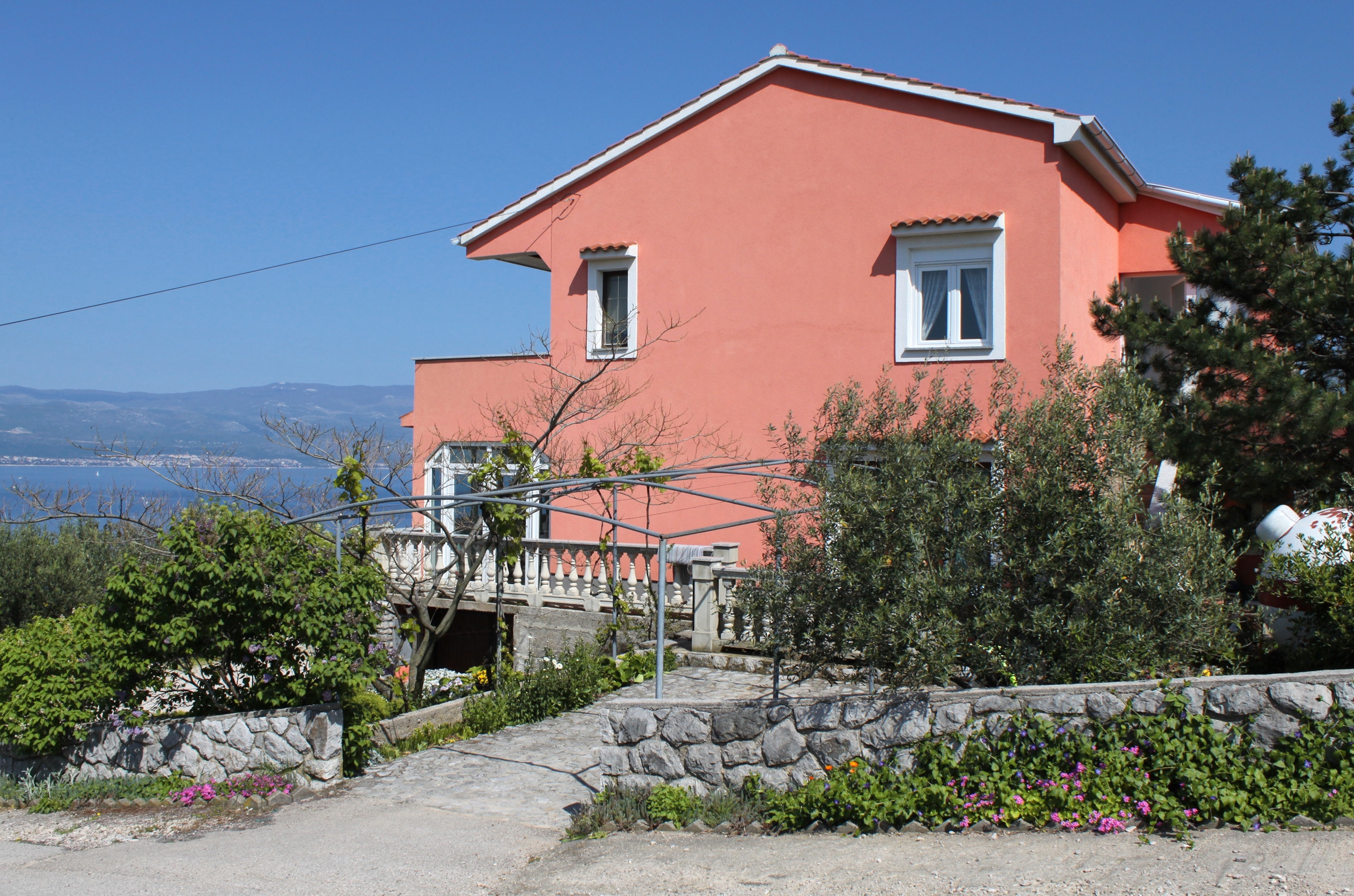 Two bedroom apartment with terrace and sea view Vrbnik, Krk (A-429-a) Two bedroom apartment with terrace and sea view Vrbnik, Krk (A-429-a)