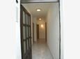 Hallway Slatine, Hallway in the apartment, air condition available and WiFi.