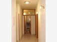 Slatine, Hallway in the apartment, air condition available and WiFi.