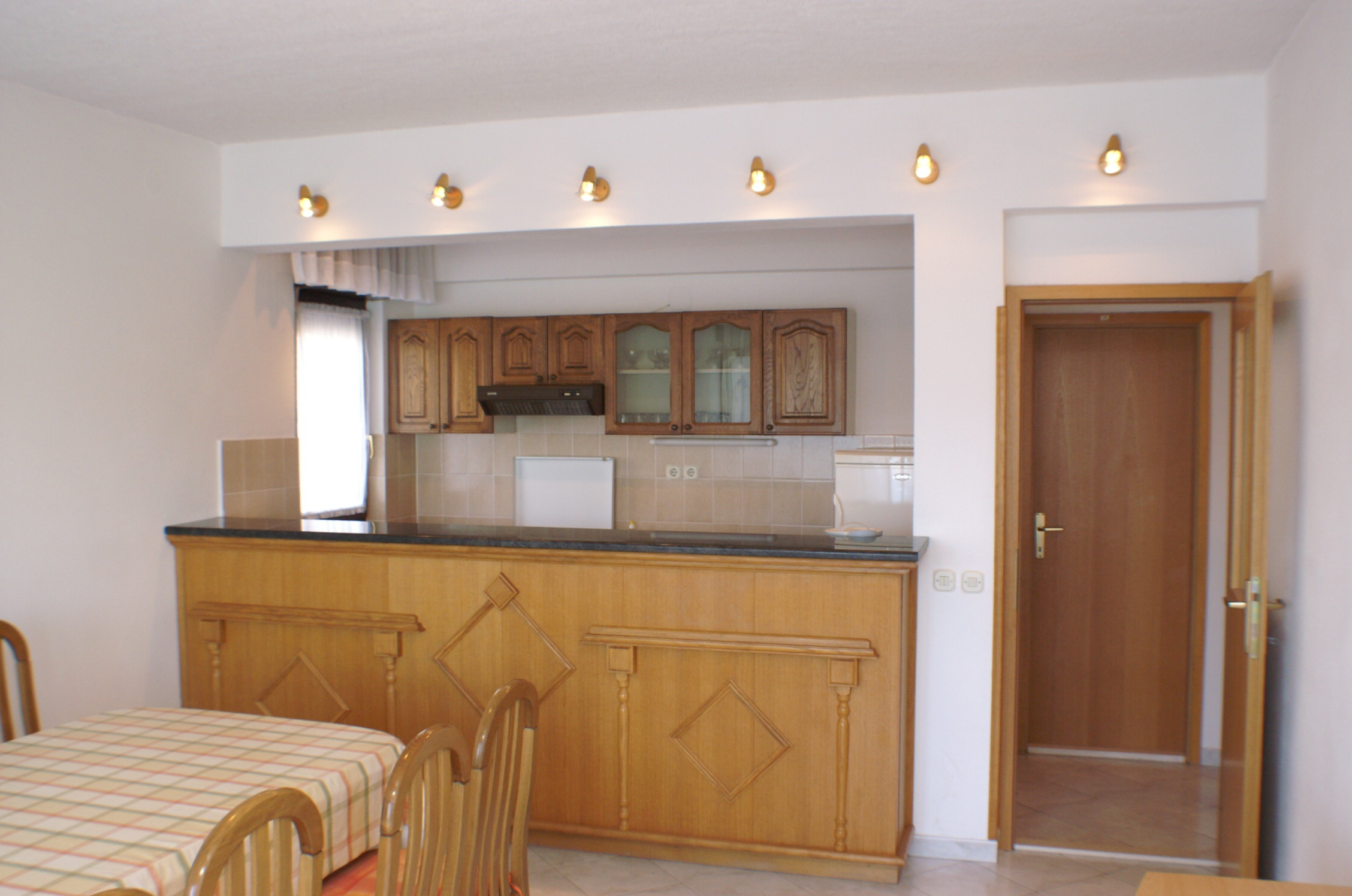 Four bedroom apartment near beach Slatine, Čiovo  A-a