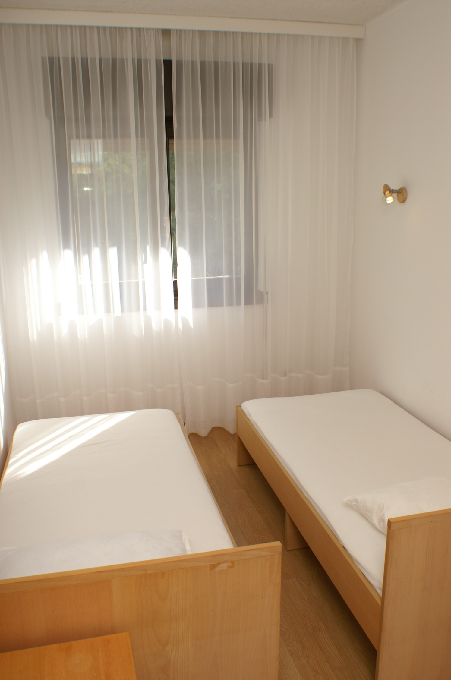 Four bedroom apartment near beach Slatine, Čiovo  A-b