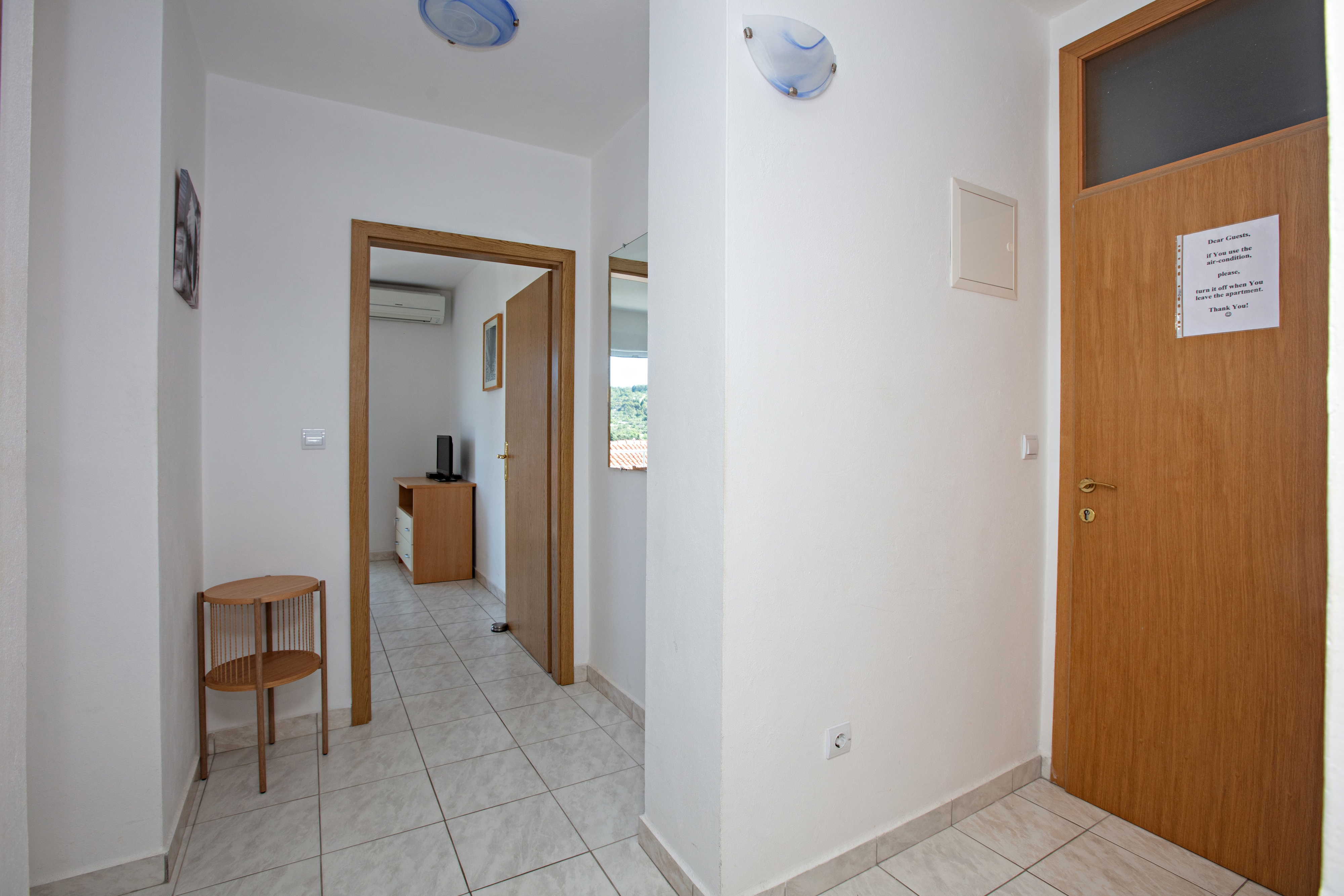 One bedroom apartment with balcony and sea view Tisno, Murter  A-d