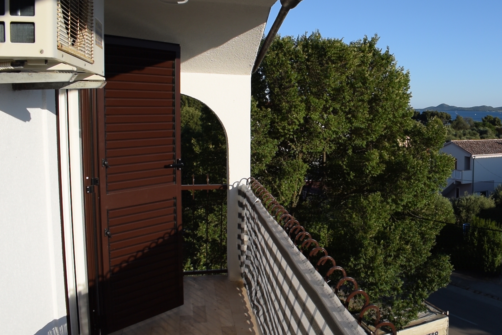Studio flat with balcony and sea view Sveti Filip i Jakov, Biograd  AS-g