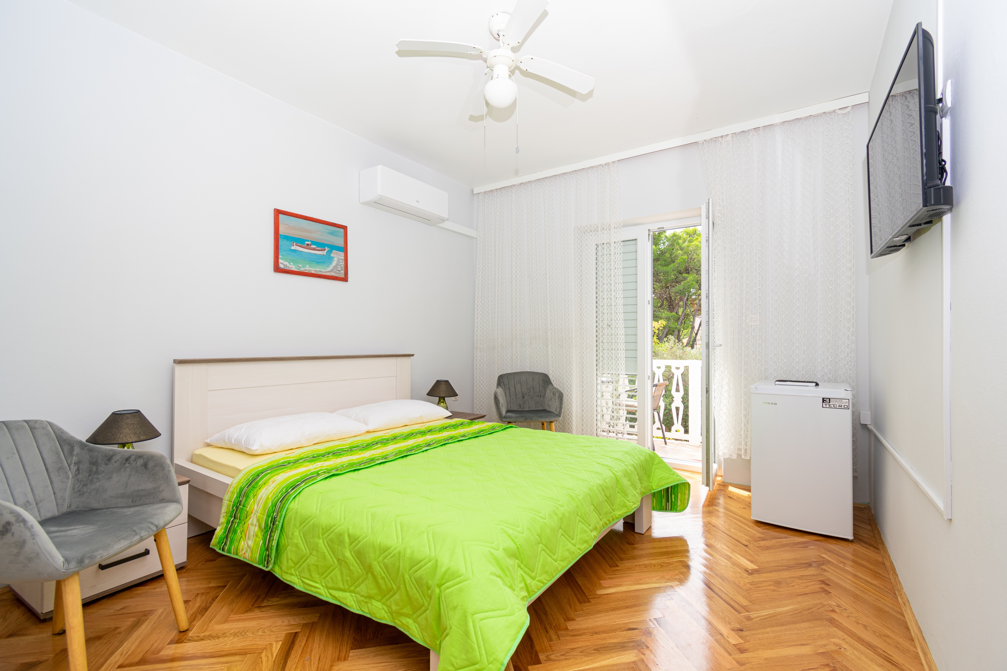 Room near beach Pašman (S-4309-d) Room near beach Pašman (S-4309-d)