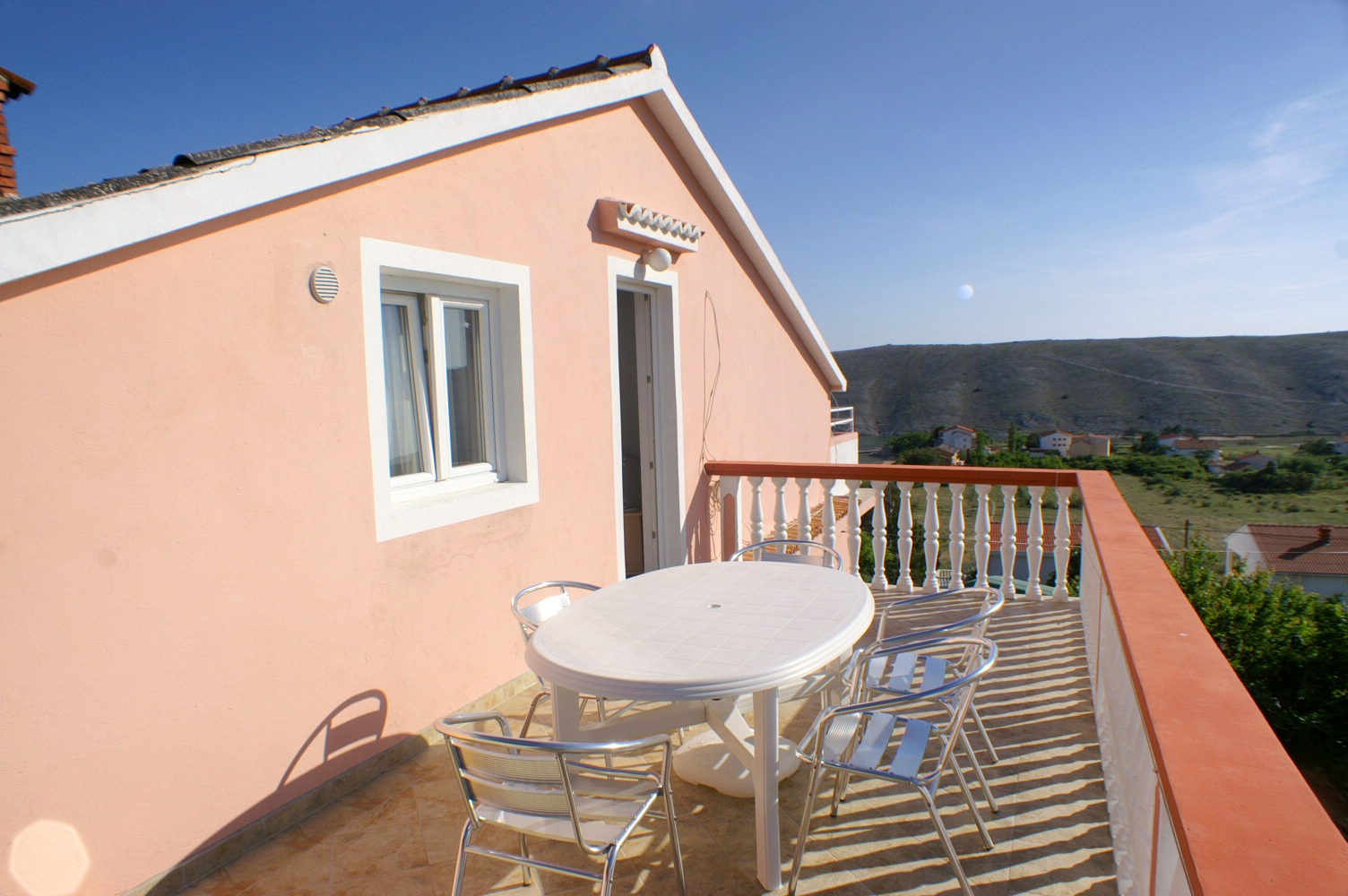 One bedroom apartment with terrace and sea view Vlašići, Pag  A-a