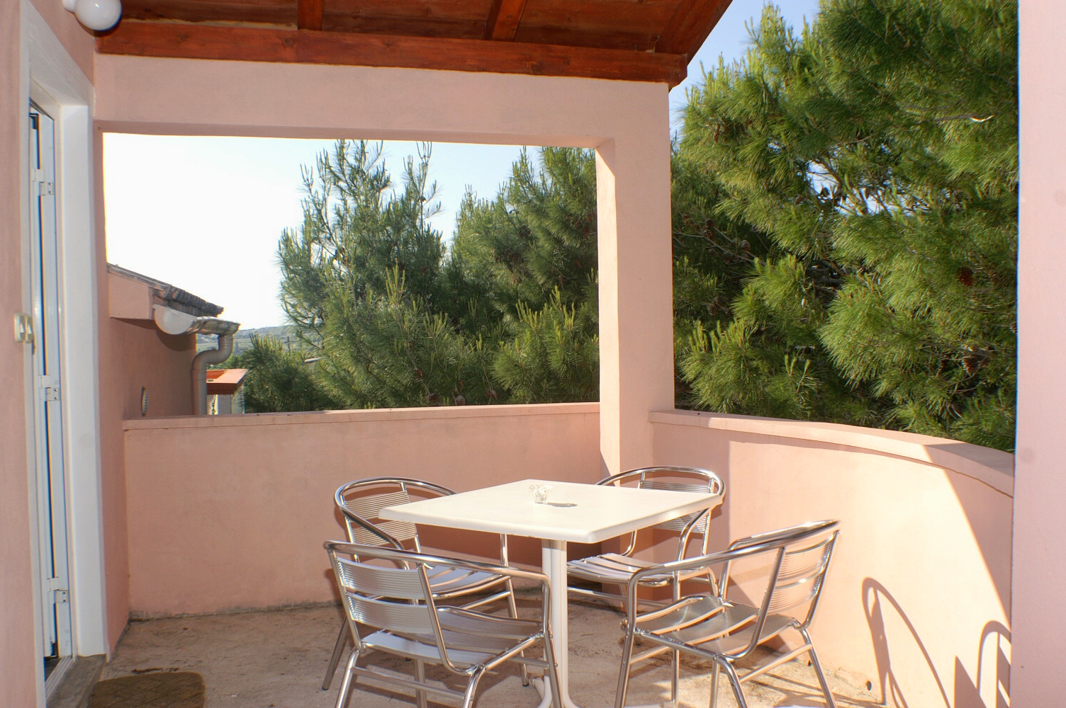 One bedroom apartment with terrace and sea view Vlašići, Pag  A-a
