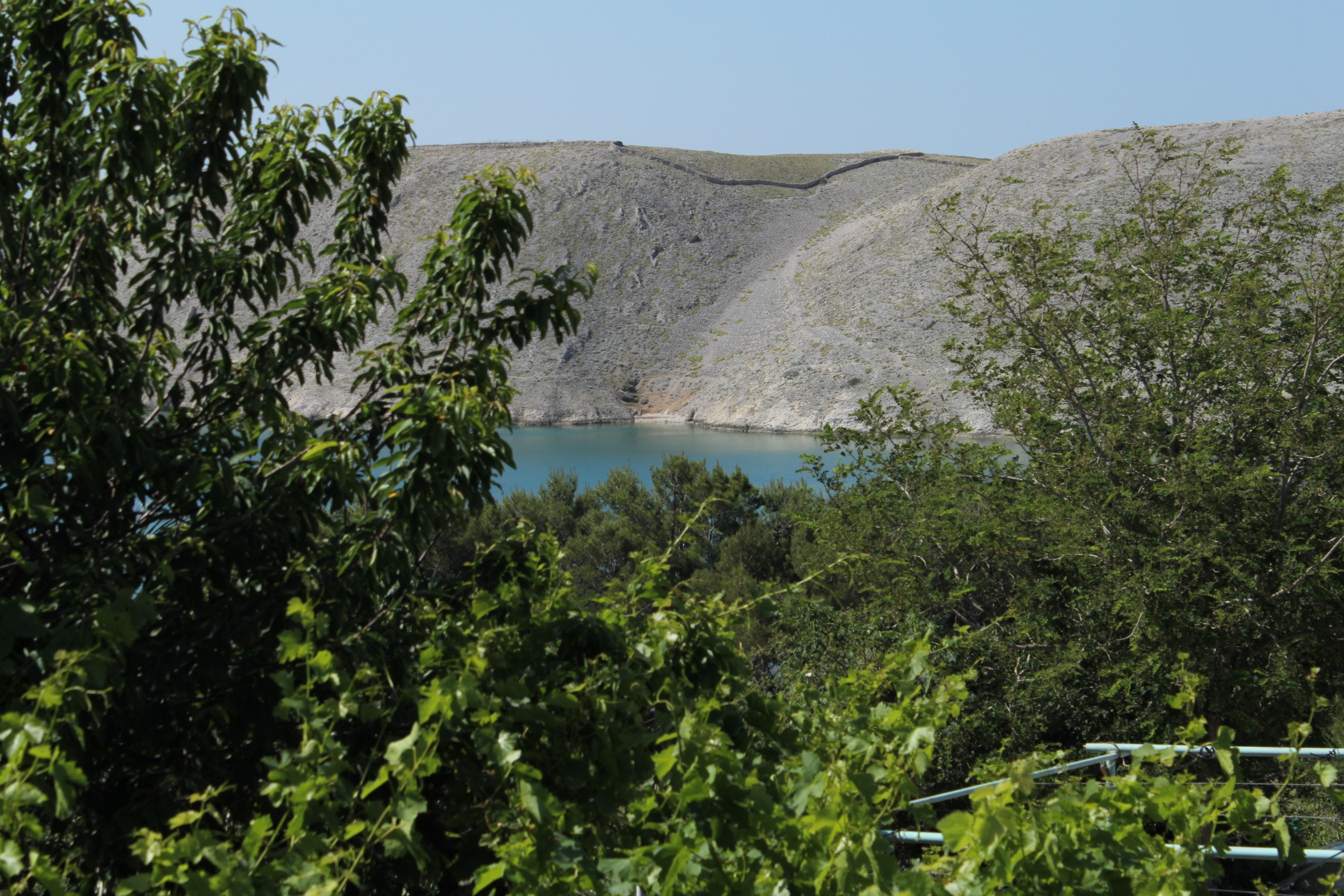 Four bedroom apartment with terrace and sea view Vlašići, Pag  A-b