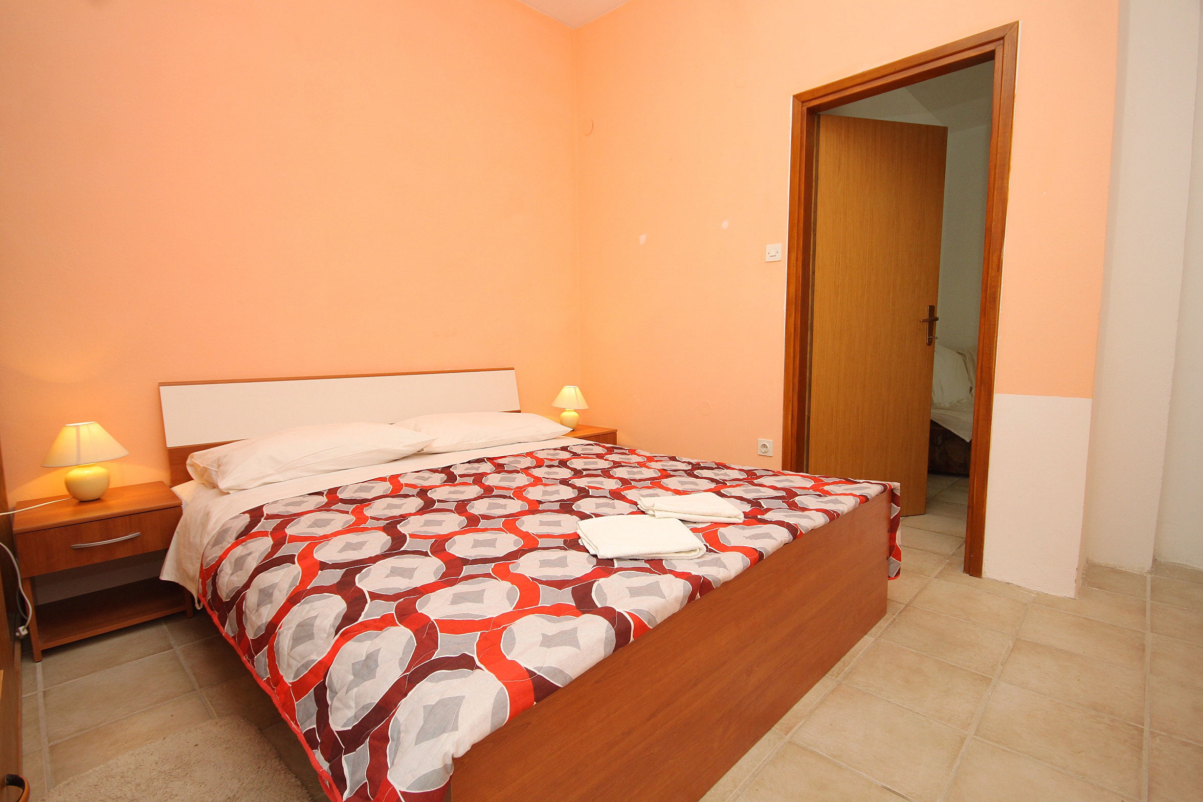 Three bedroom apartment with terrace and sea view Vlašići, Pag  A-c