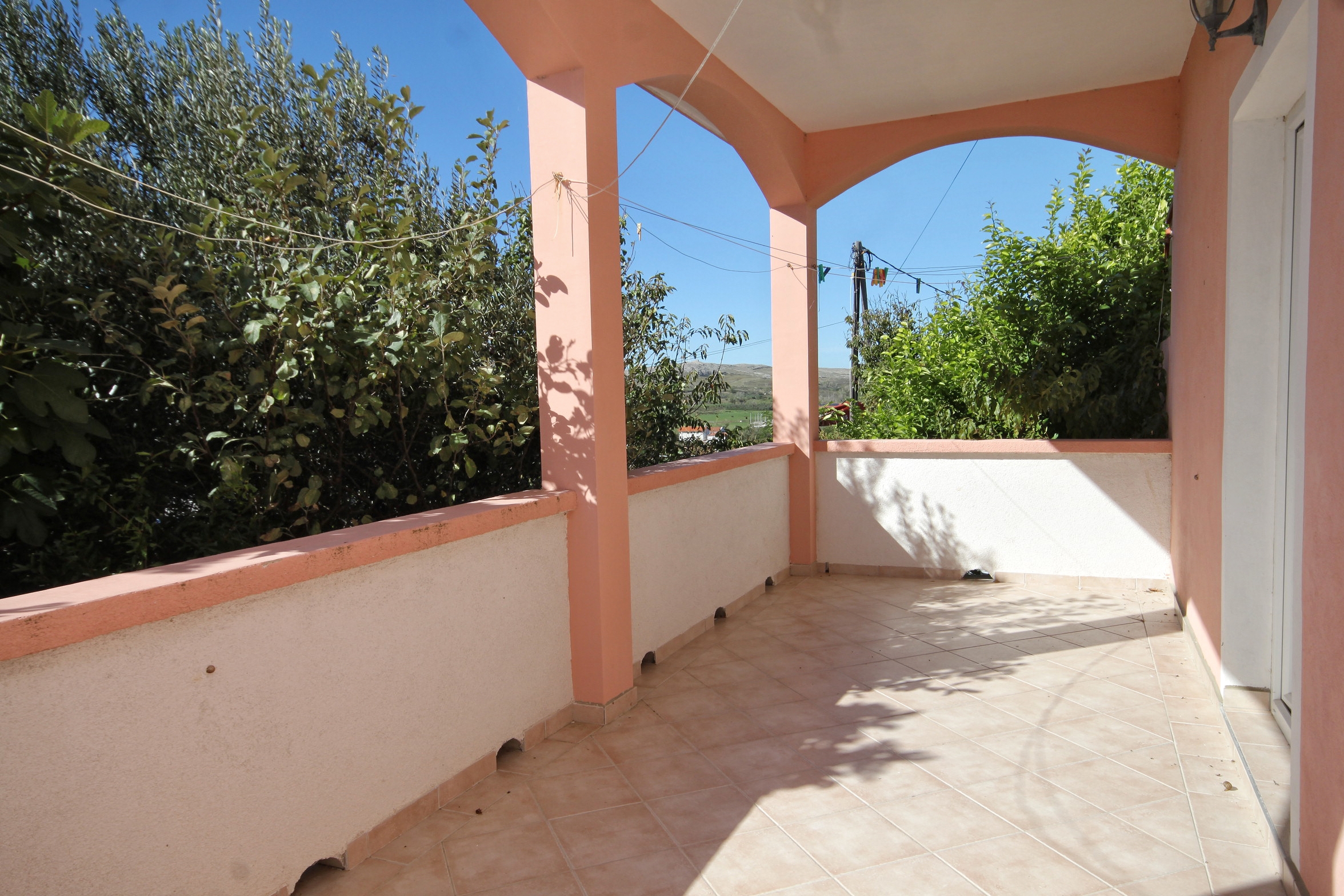 Three bedroom apartment with terrace and sea view Vlašići, Pag  A-c
