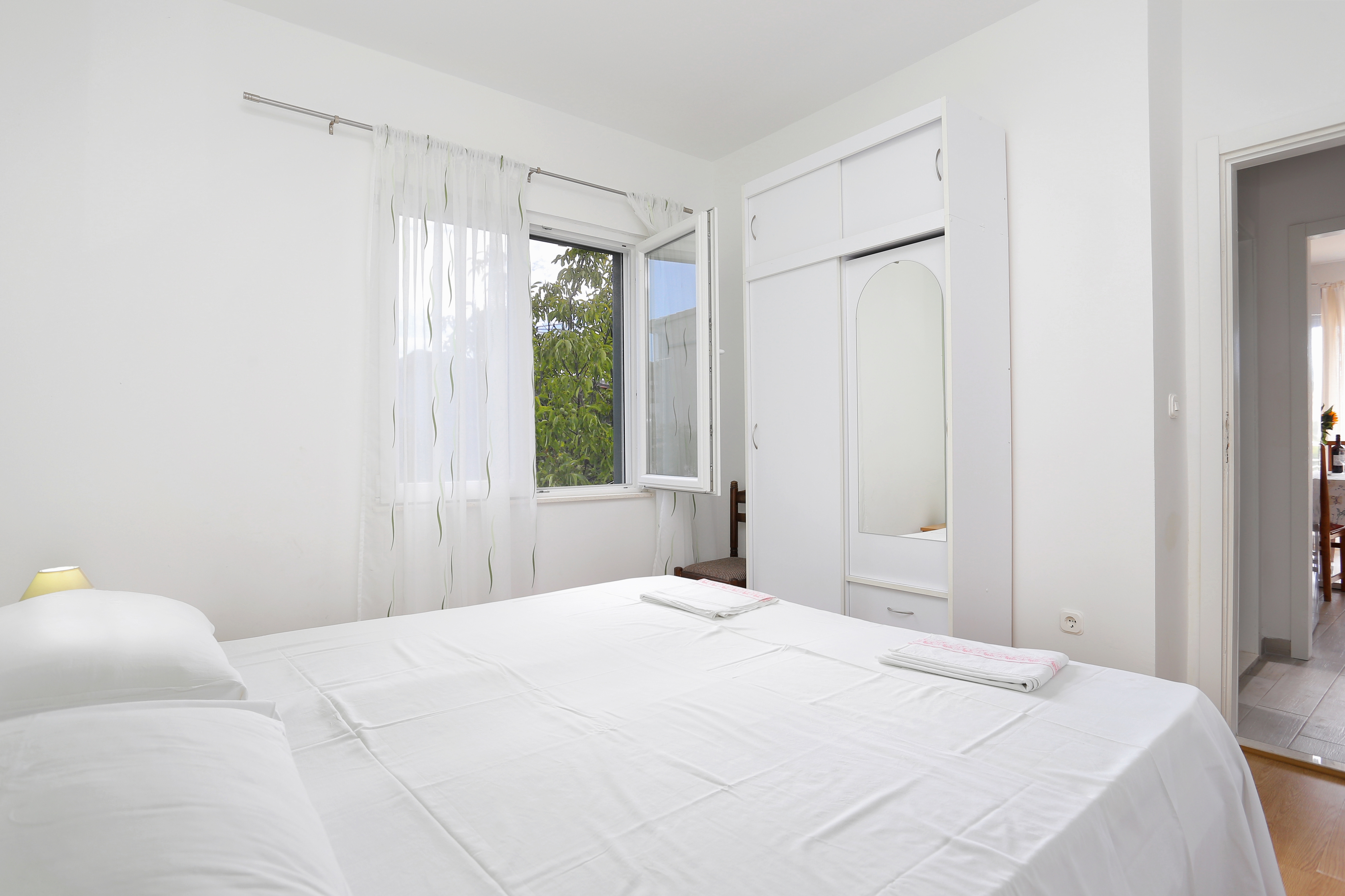 Three bedroom apartment with terrace and sea view Ražanj, Rogoznica  A-a