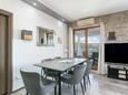 Dining room Mastrinka, Dining room in the apartment, air condition available, (pet friendly) and WiFi.