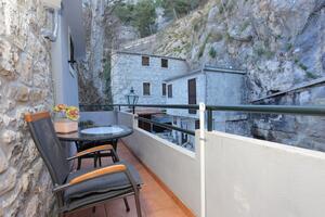 Apartamenty z parkingiem Omis - 4327