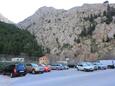 Parking lot Omiš, Omiš, Parking lot 4327 - Apartments with sandy beach.