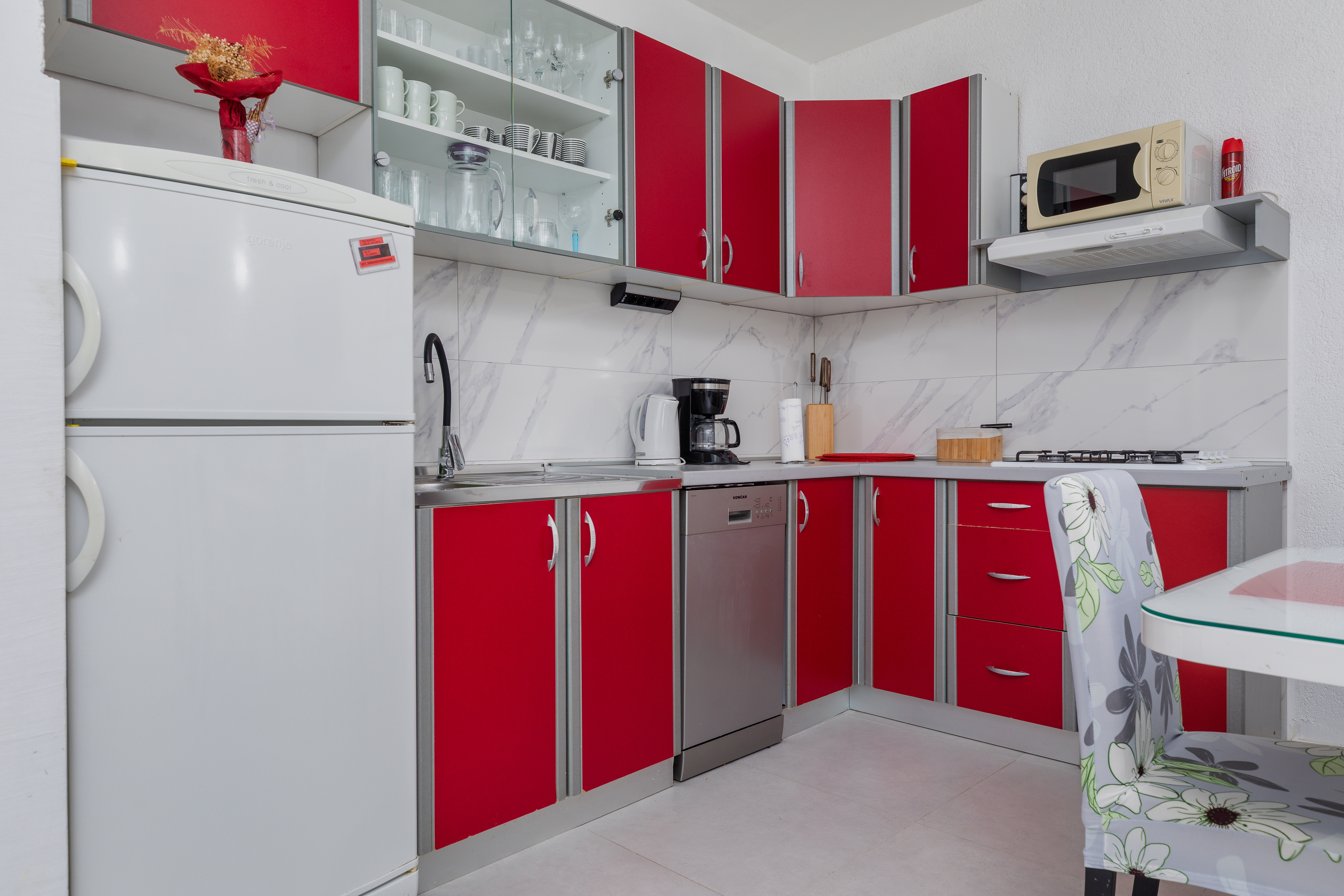 Four bedroom house with terrace and sea view Lokva Rogoznica, Omiš  K