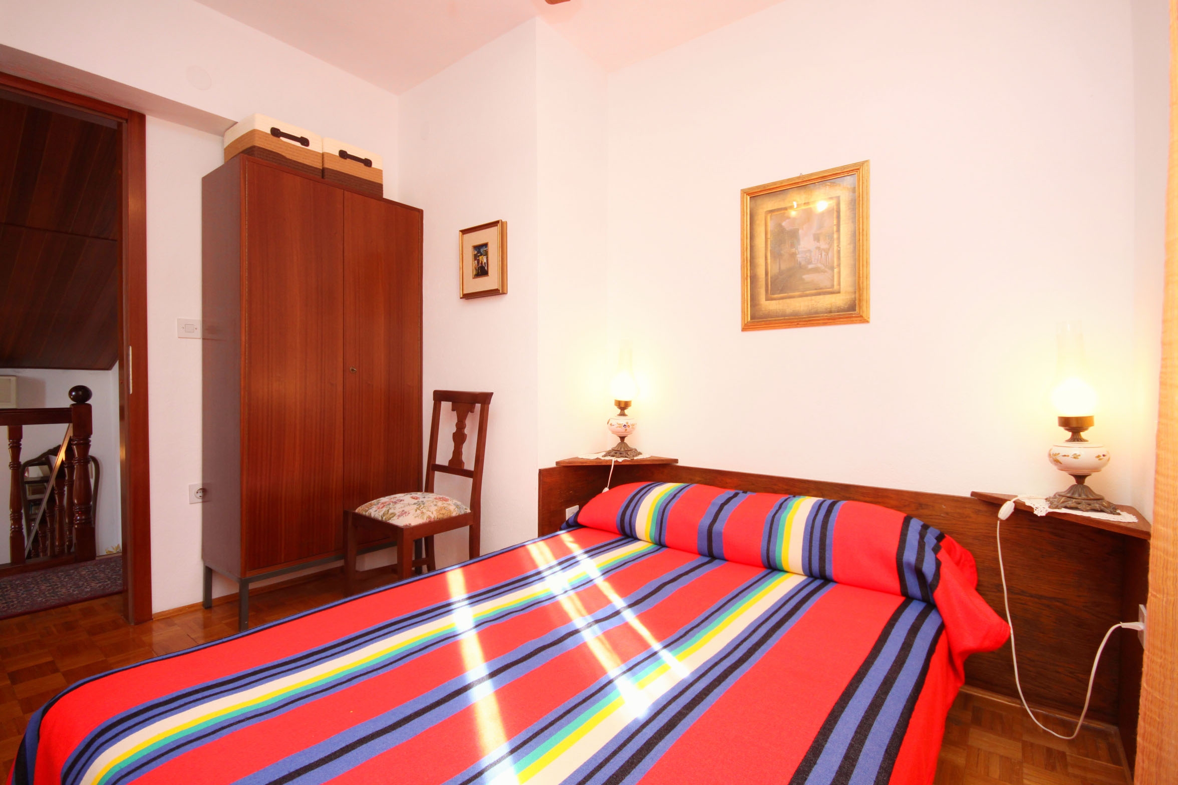 Three bedroom house with terrace and sea view Seget Vranjica, Trogir  K