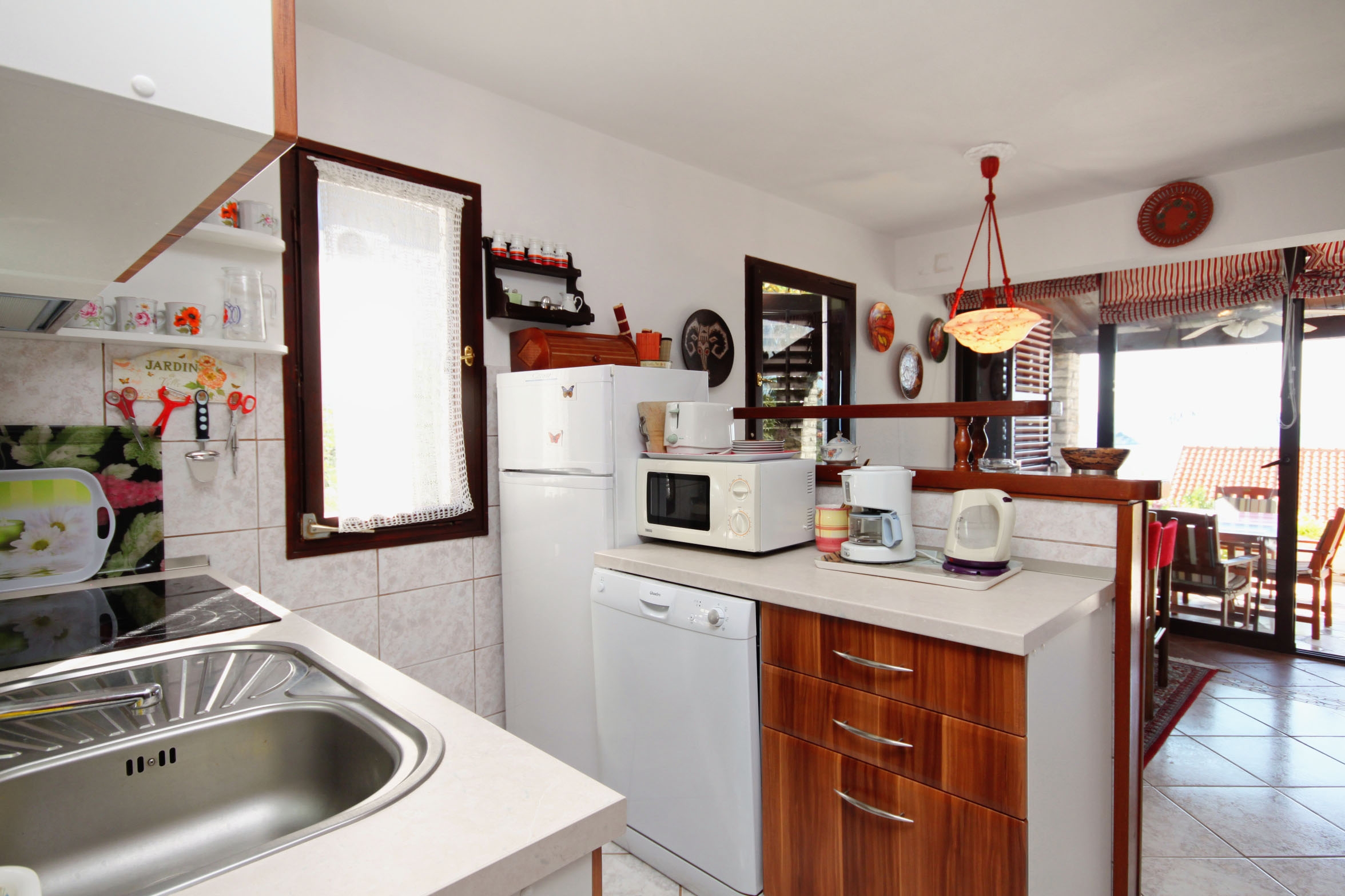 Three bedroom house with terrace and sea view Seget Vranjica, Trogir  K