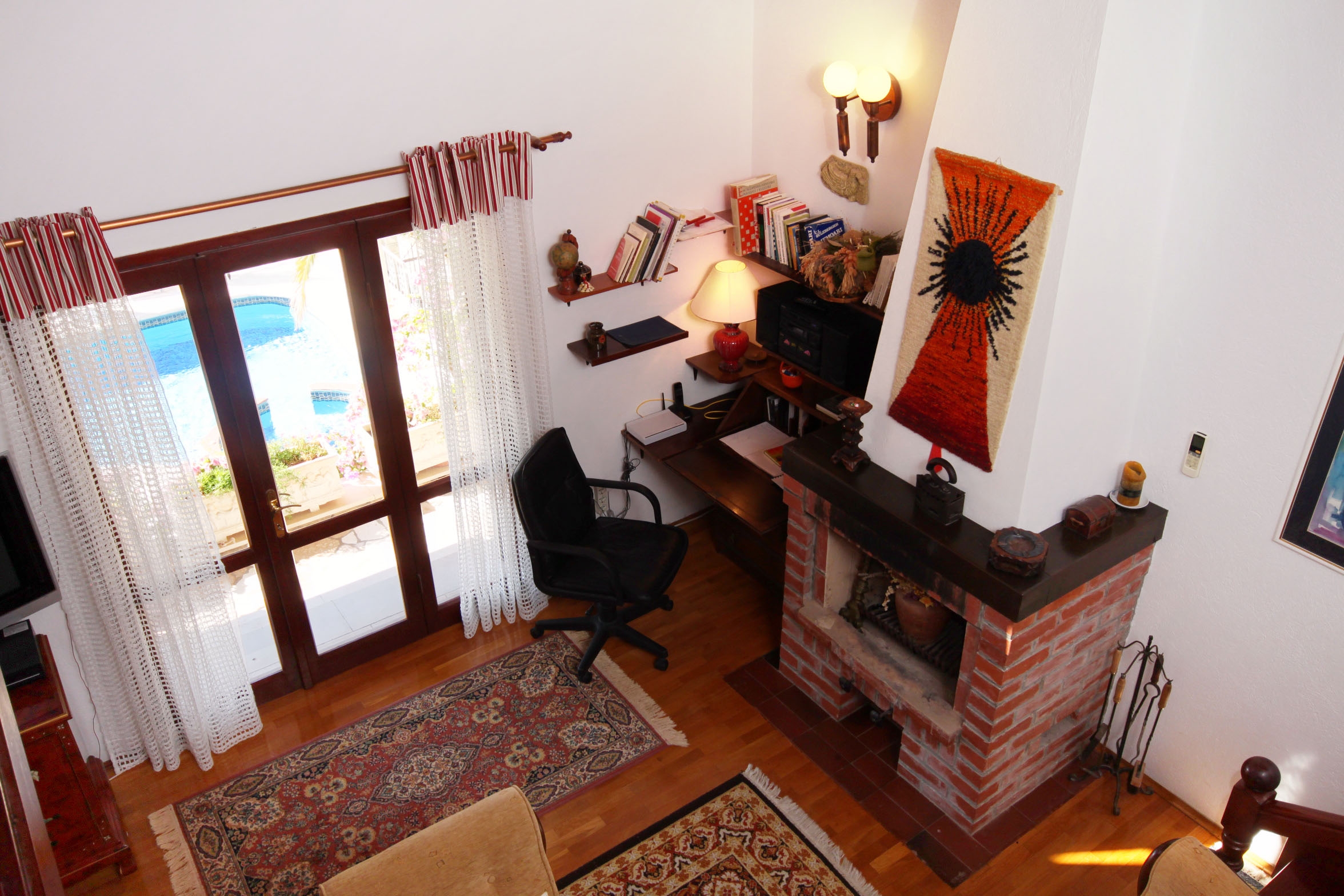 Three bedroom house with terrace and sea view Seget Vranjica, Trogir  K