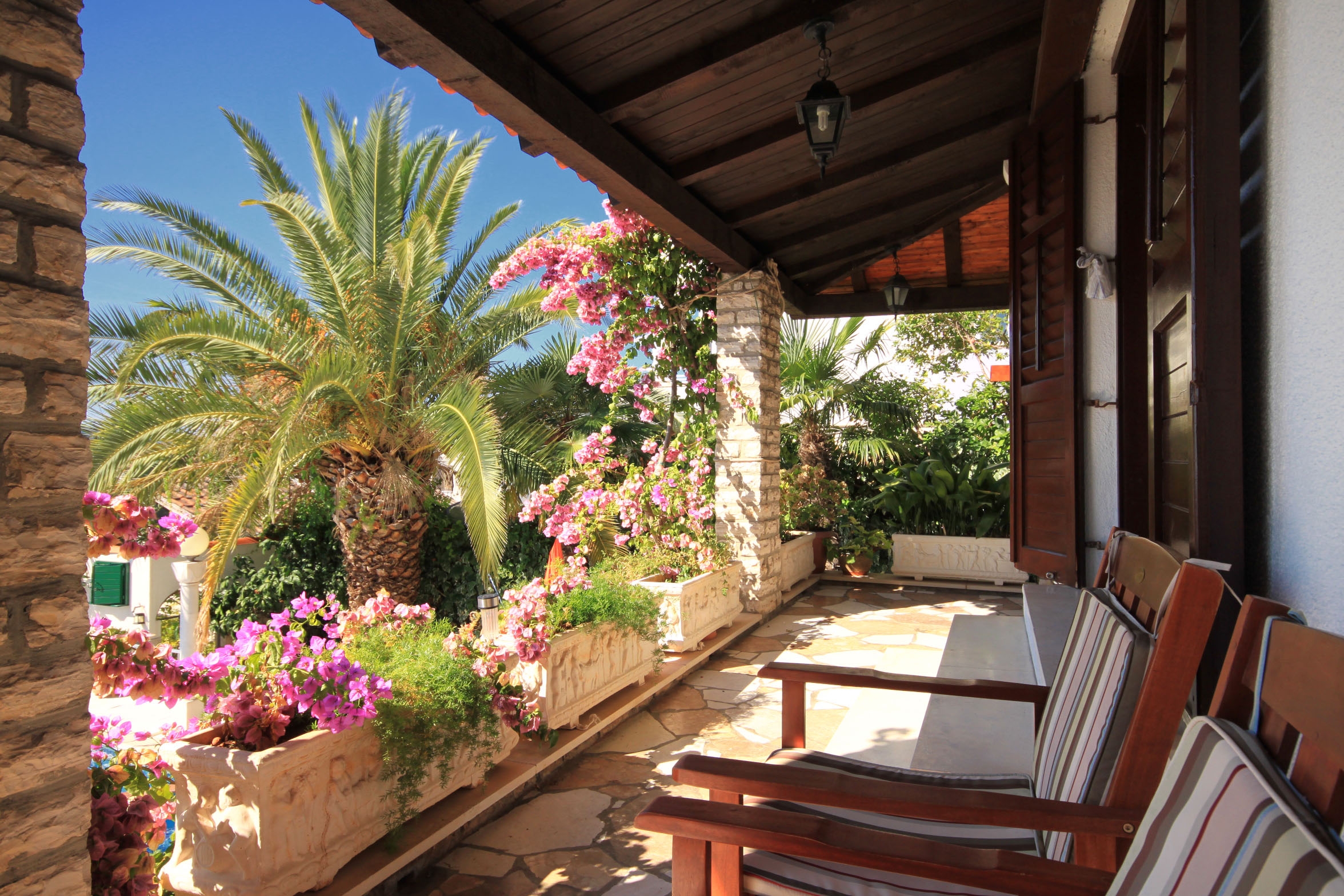 Three bedroom house with terrace and sea view Seget Vranjica, Trogir  K