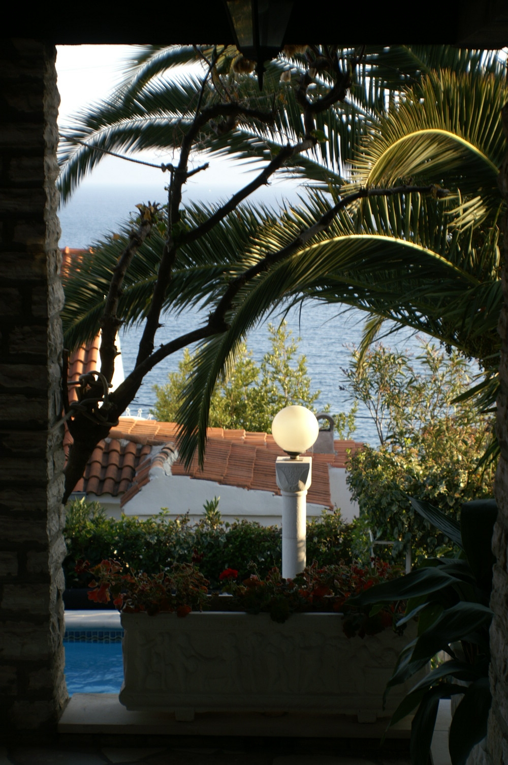 Three bedroom house with terrace and sea view Seget Vranjica, Trogir  K