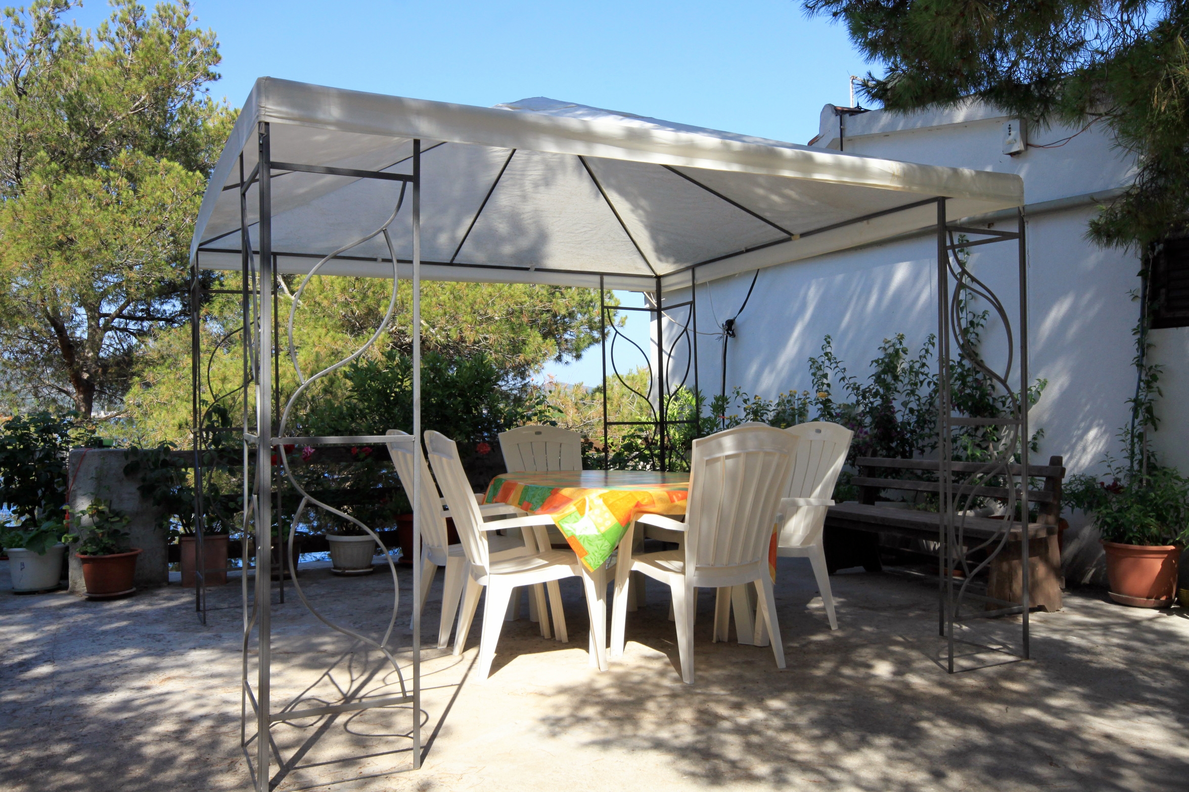 Two bedroom apartment near beach Lavdara, Dugi otok  A-a