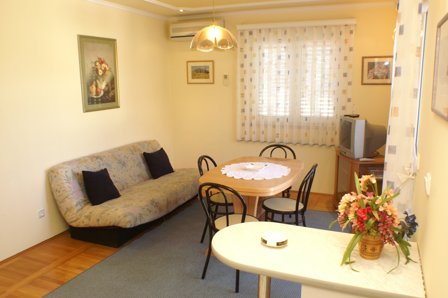 Two bedroom apartment near beach Podgora, Makarska  A-a