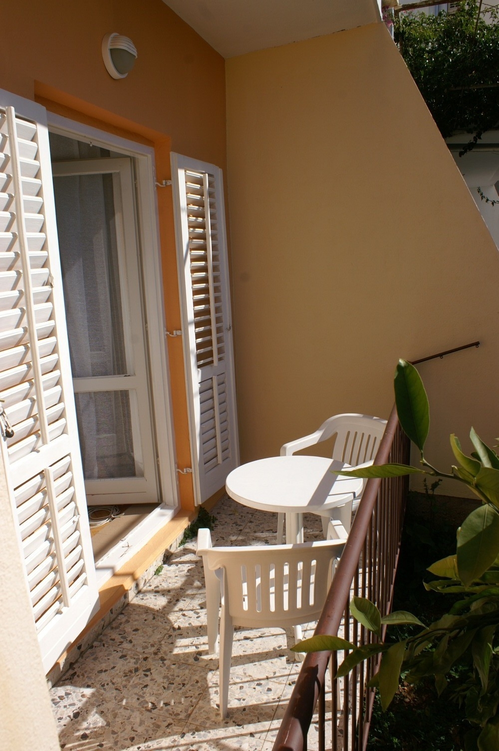 Three bedroom apartment with terrace Podgora, Makarska  A-a