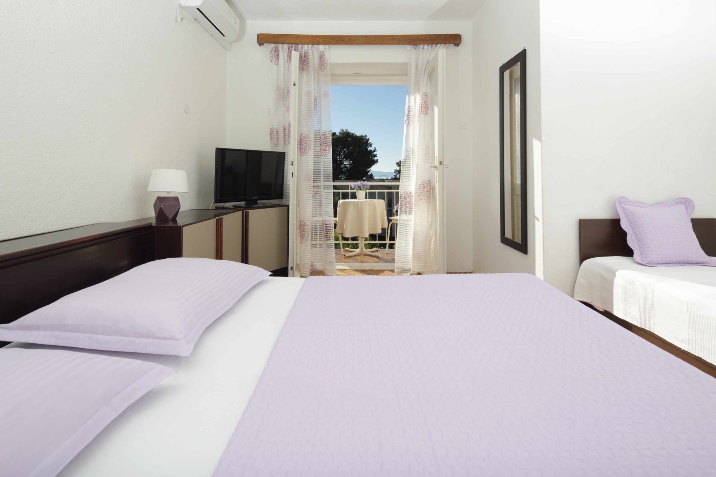 One bedroom apartment with balcony and sea view Podgora (Makarska) (A-4332-b) One bedroom apartment with balcony and sea view Podgora (Makarska) (A-4332-b)