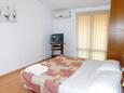 Brna, Bedroom 3 in the apartment, air condition available and WiFi.