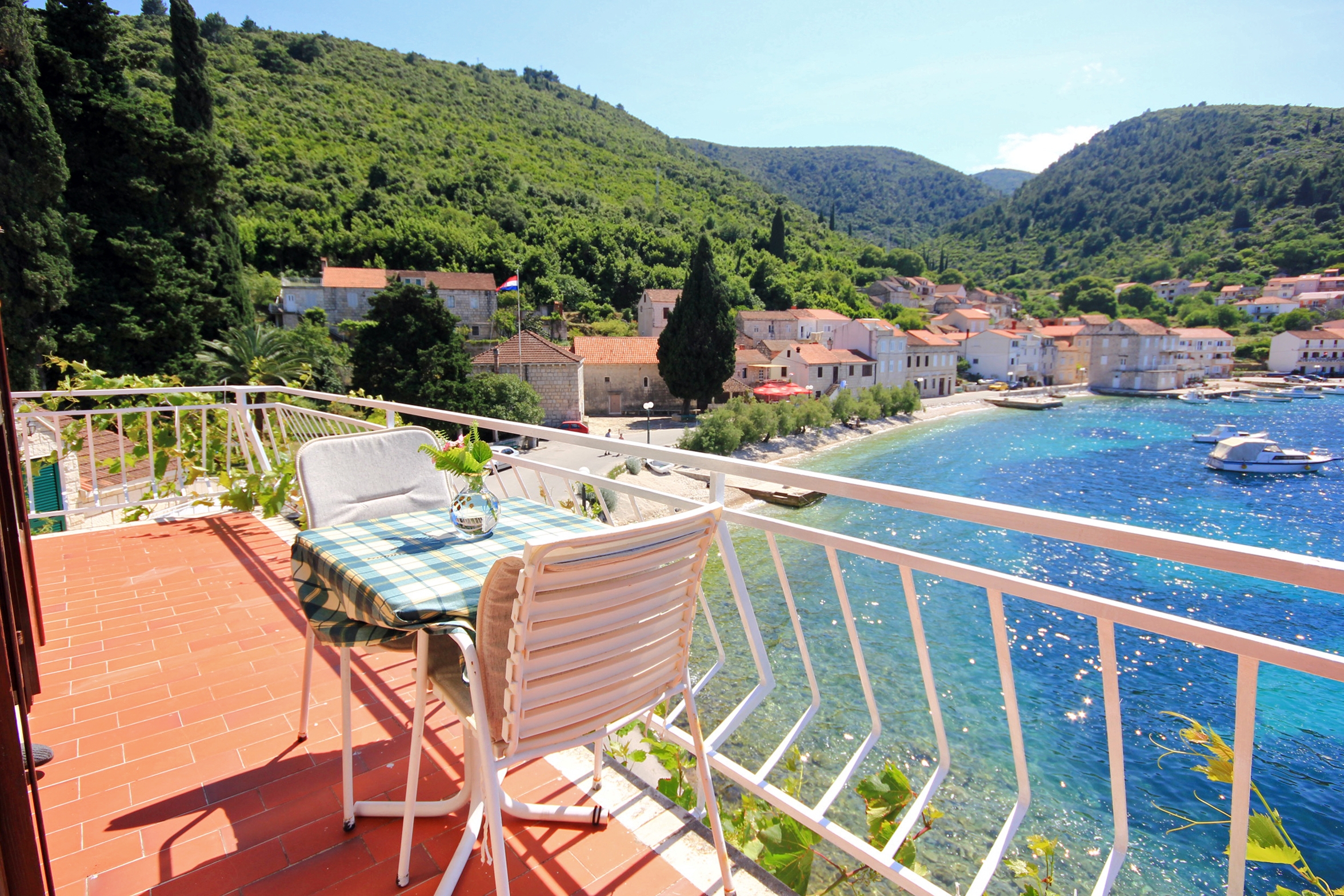 Studio flat near beach Račišće, Korčula (AS-4341-a) Studio flat near beach Račišće, Korčula (AS-4341-a)