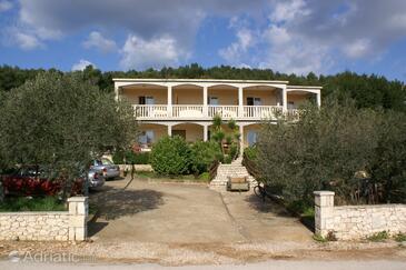 Lumbarda, Korčula, Property 4345 - Apartments and Rooms by the sea.