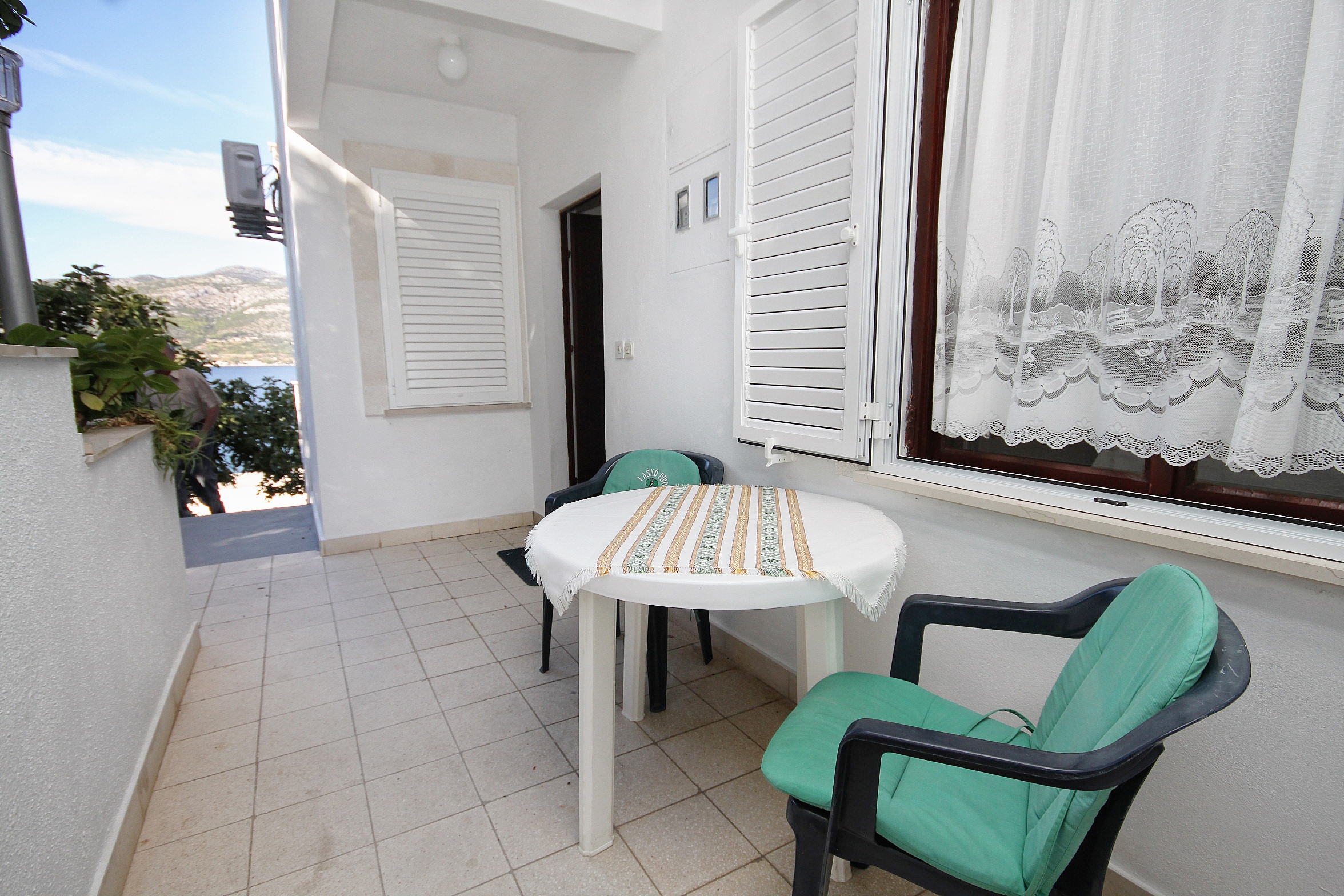Two bedroom apartment with terrace and sea view Tri Žala, Korčula  A-a