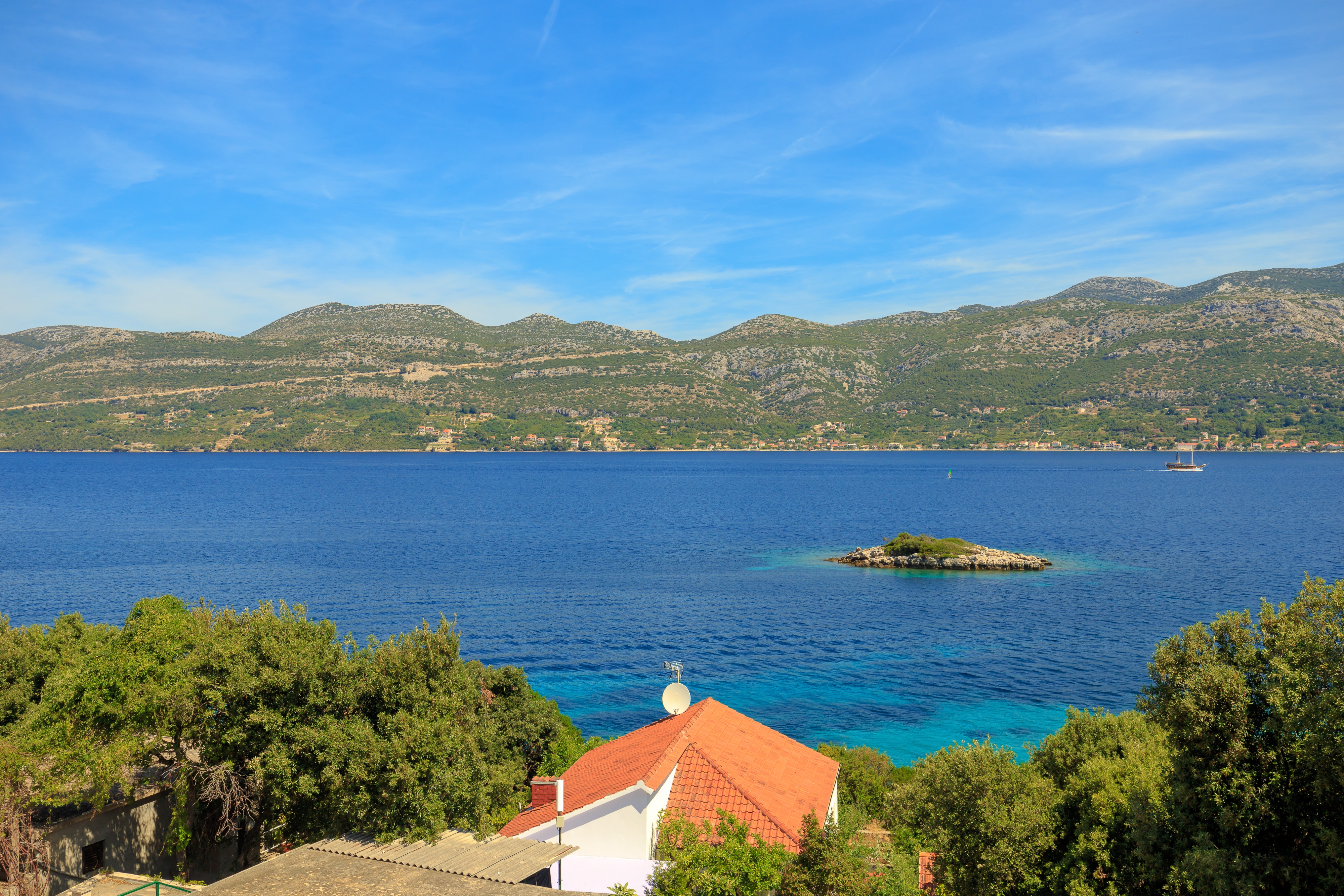Two bedroom apartment with terrace and sea view Tri Žala, Korčula  A-a