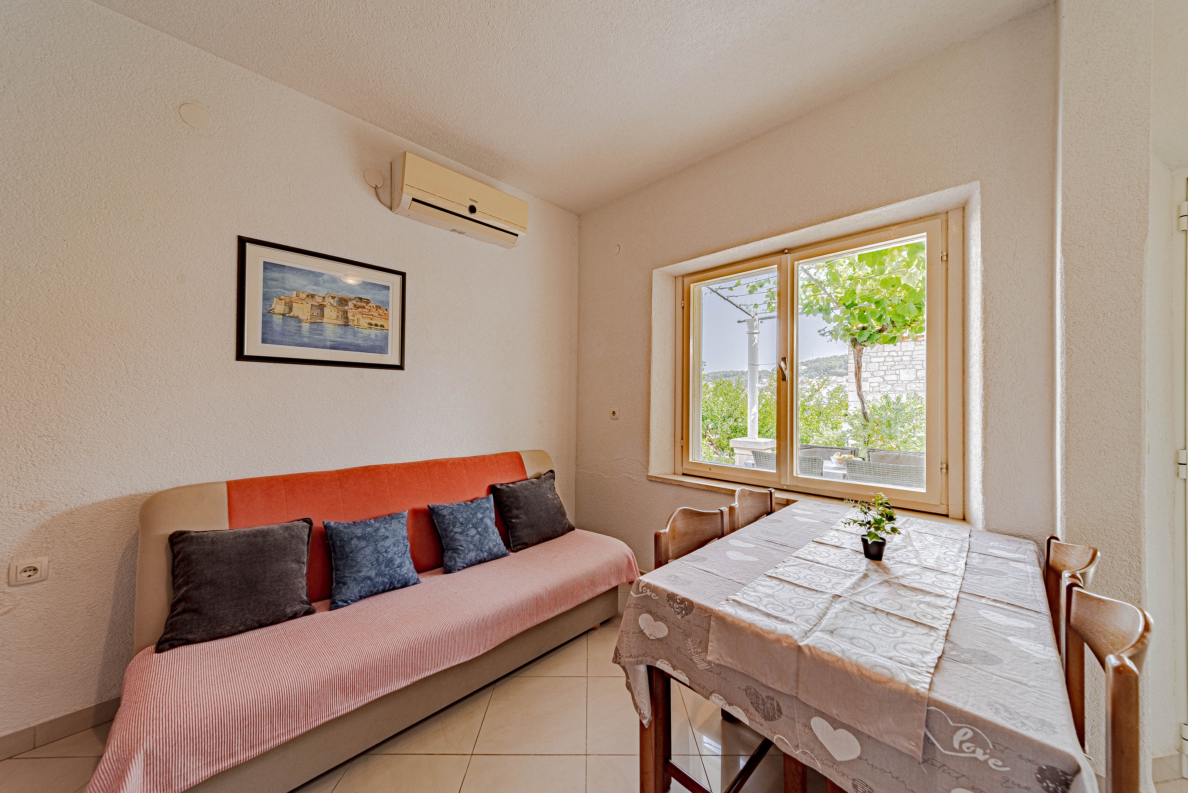 One bedroom apartment near beach Lumbarda, Korčula (A-4348-a) One bedroom apartment near beach Lumbarda, Korčula (A-4348-a)