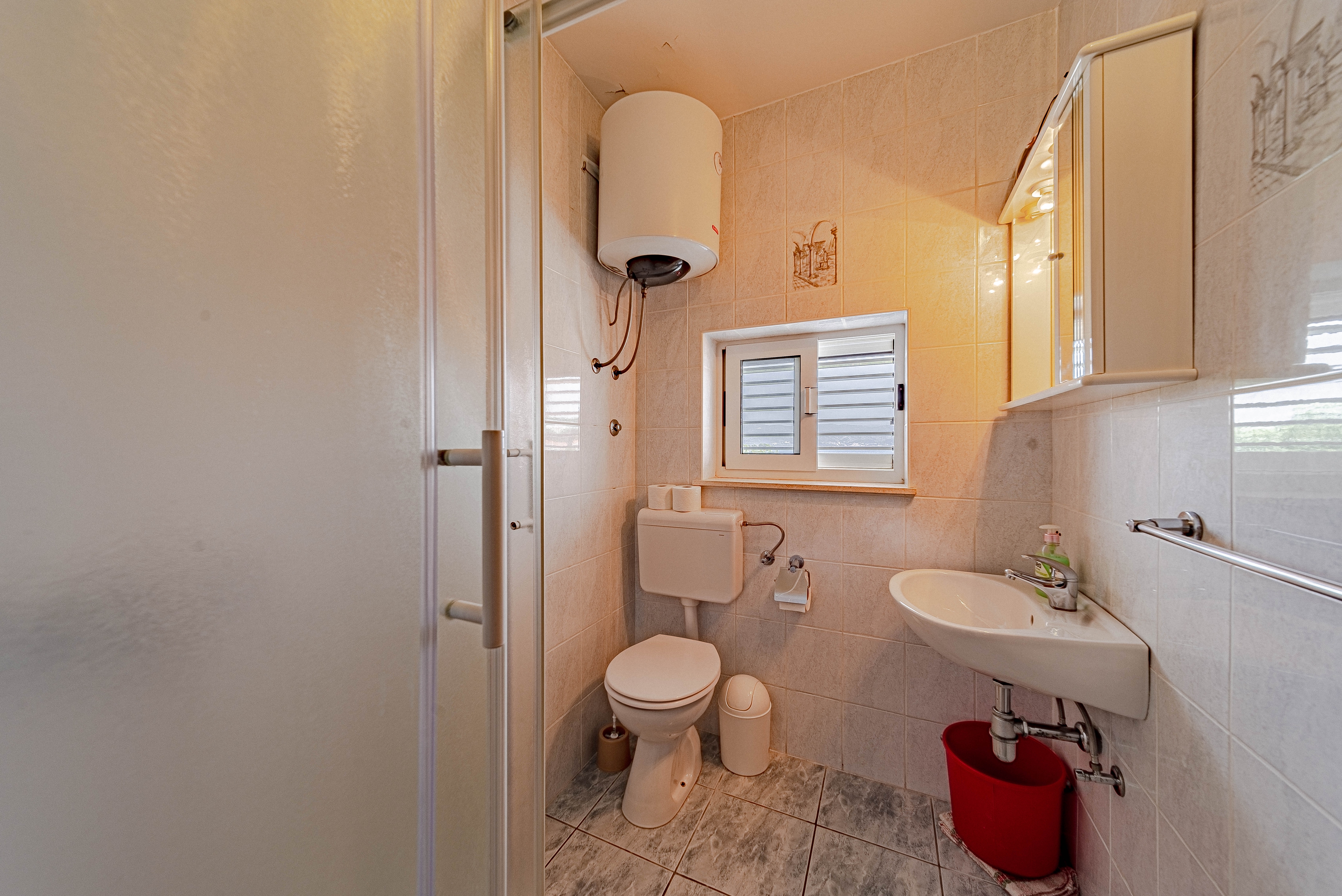 One bedroom apartment near beach Lumbarda, Korčula  A-b