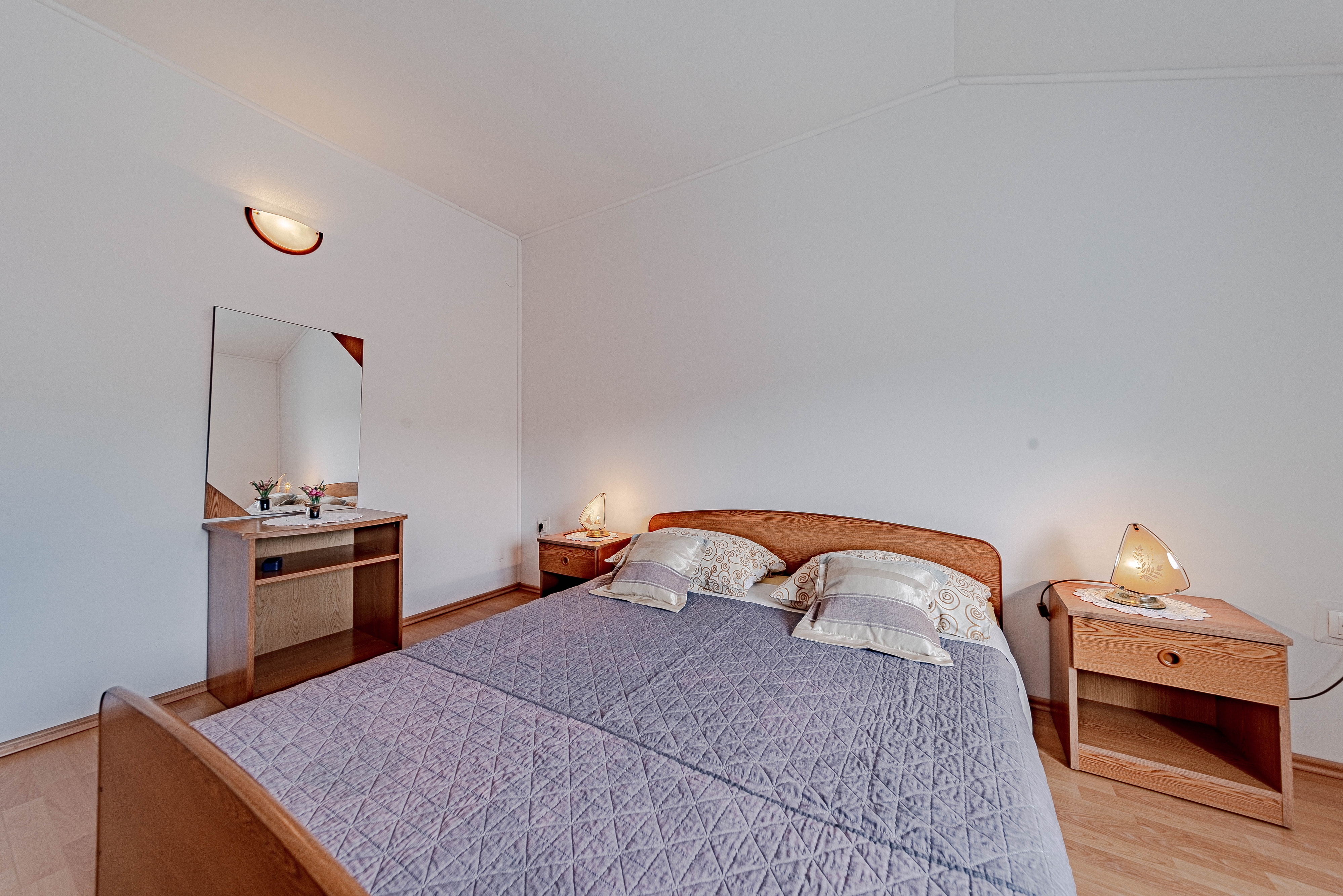 One bedroom apartment near beach Lumbarda, Korčula  A-b