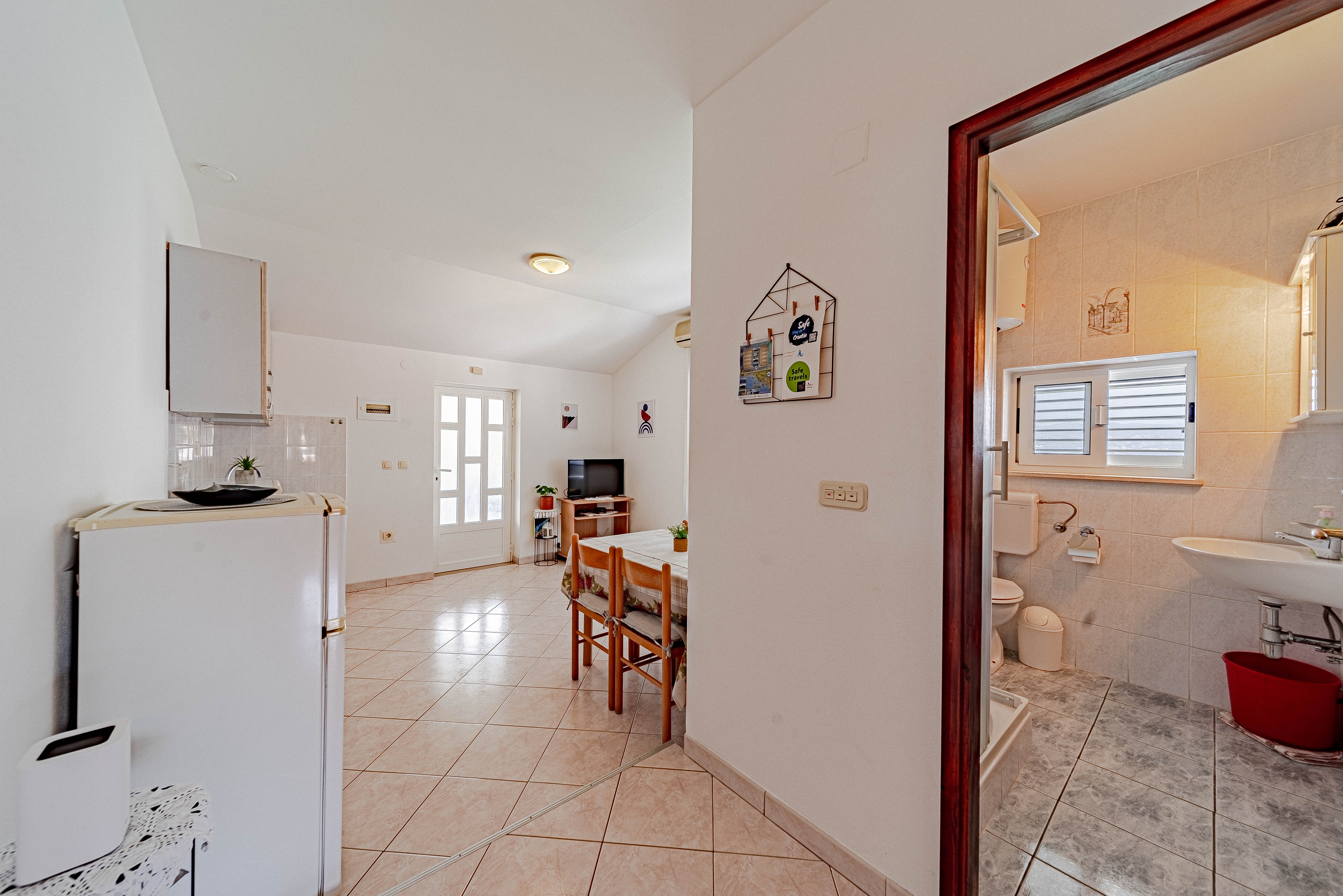 One bedroom apartment near beach Lumbarda, Korčula  A-b