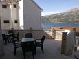 Korčula, Terrace 1 in the apartment, with a sea view, (pet friendly) and WiFi.