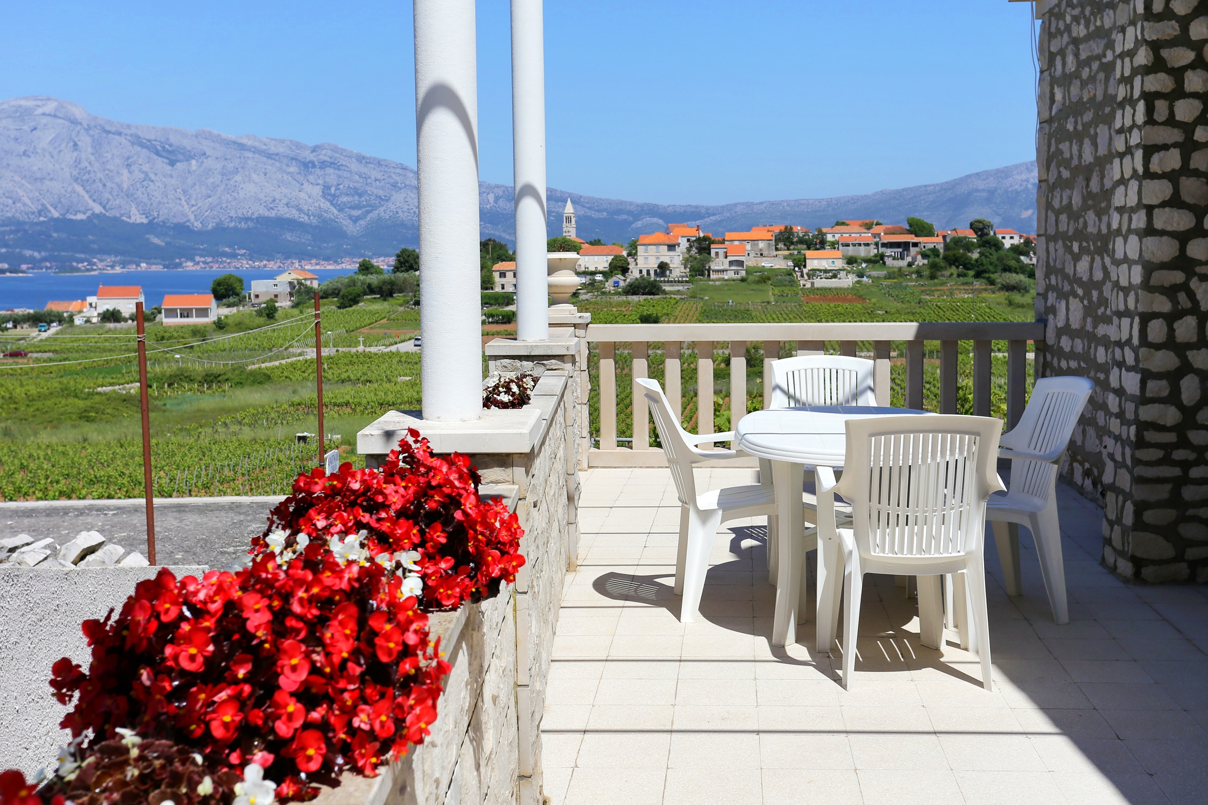 Dvosobni apartman s terasom i pogledom na more Lumbarda, Korčula  A-a